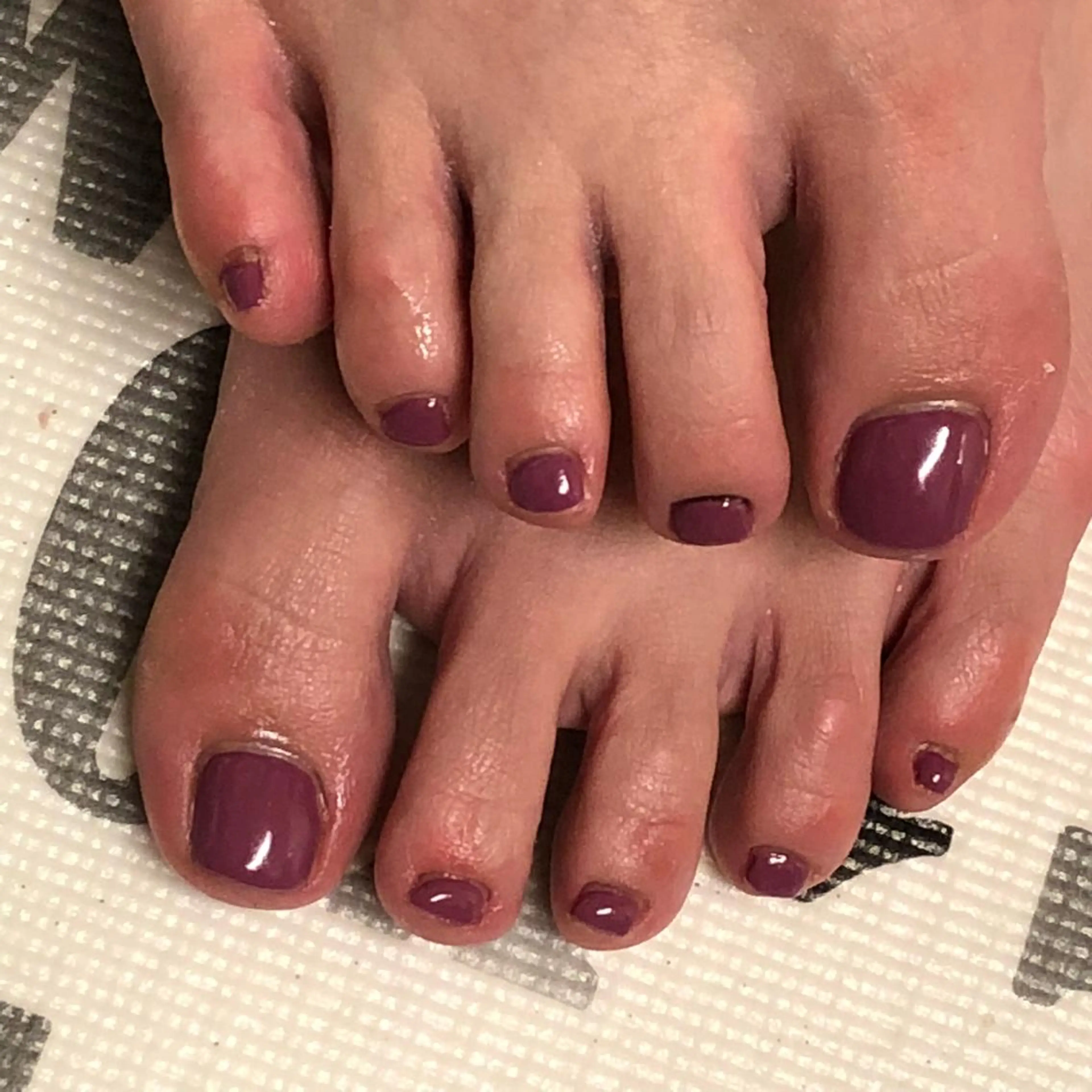 ネイル フットネイル ワンカラーネイル KIREIE NAILSのネイルデザイン