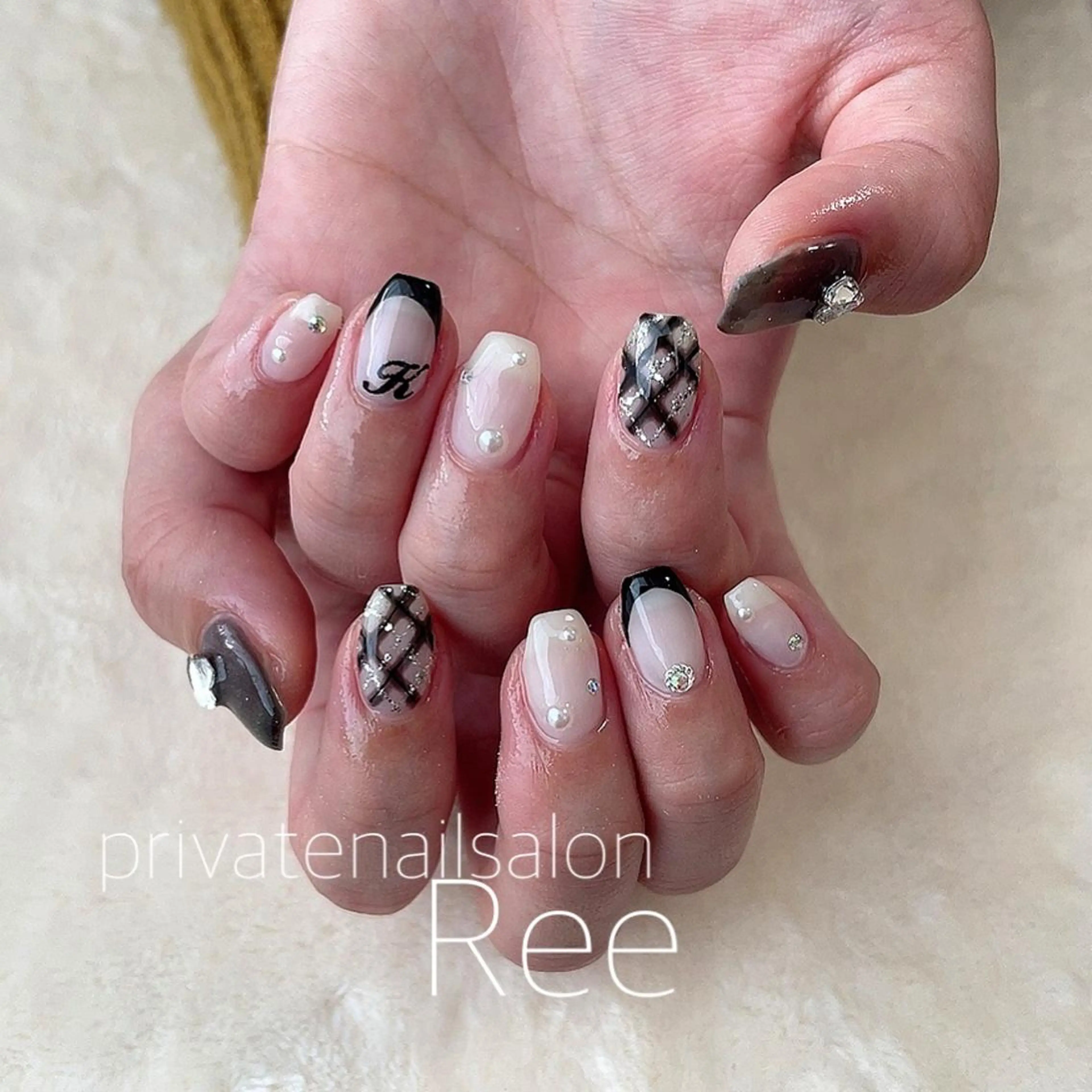 ネイル 知花 梨花のネイルデザイン