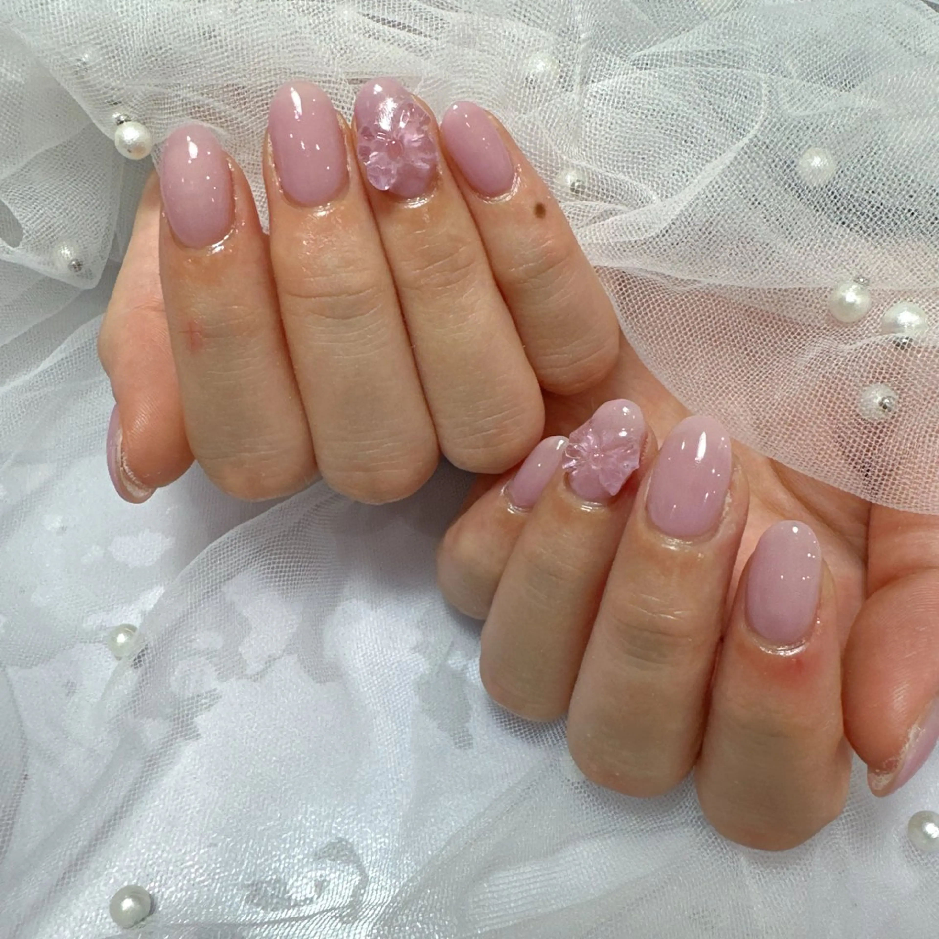 ネイル アートネイル フラッシュネイル フレンチネイル ジェルネイル ガラスフレンチ ハンドネイル You&Me Miyuのネイルデザイン