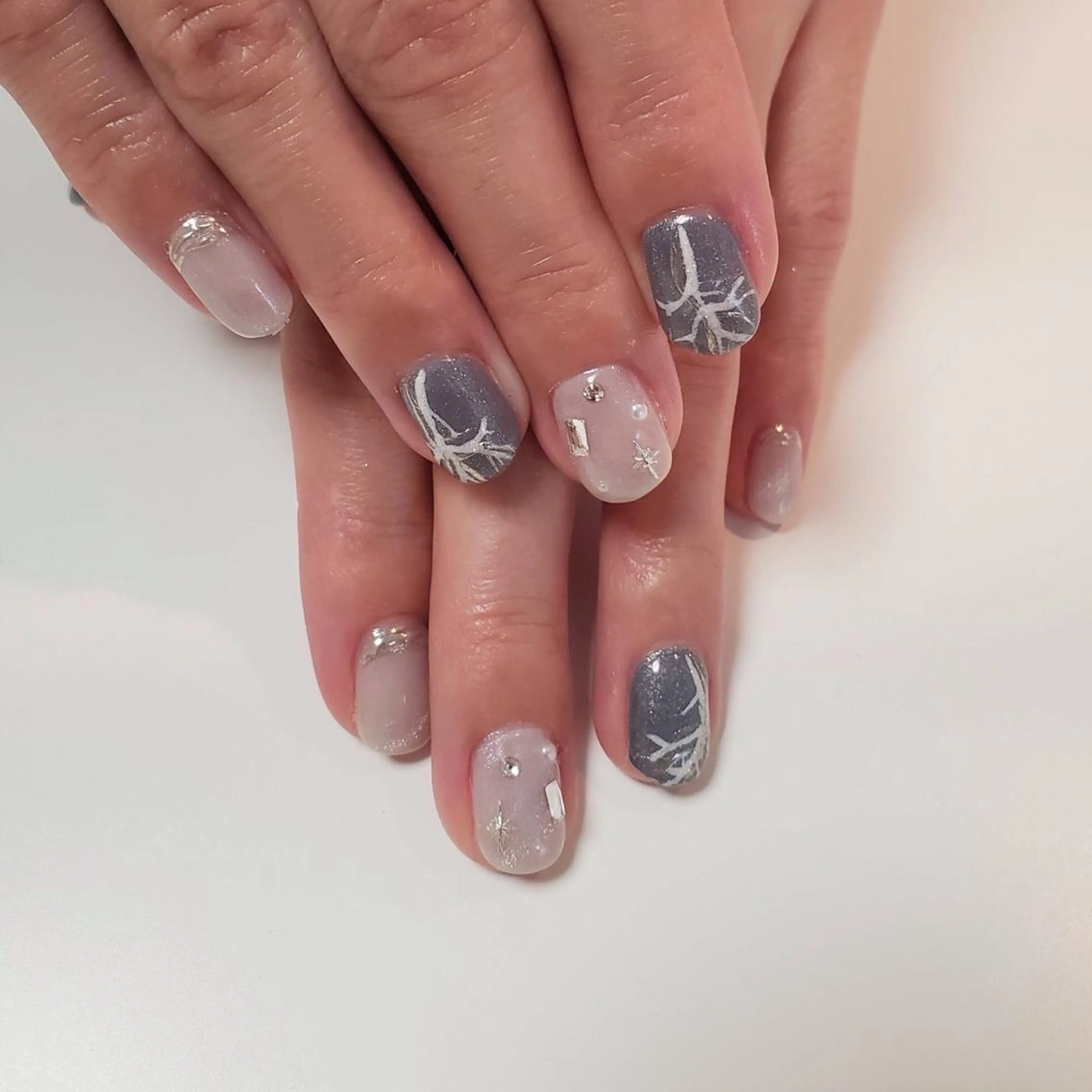 ネイル ハンドネイル ネイリスト モリシタのネイルデザイン