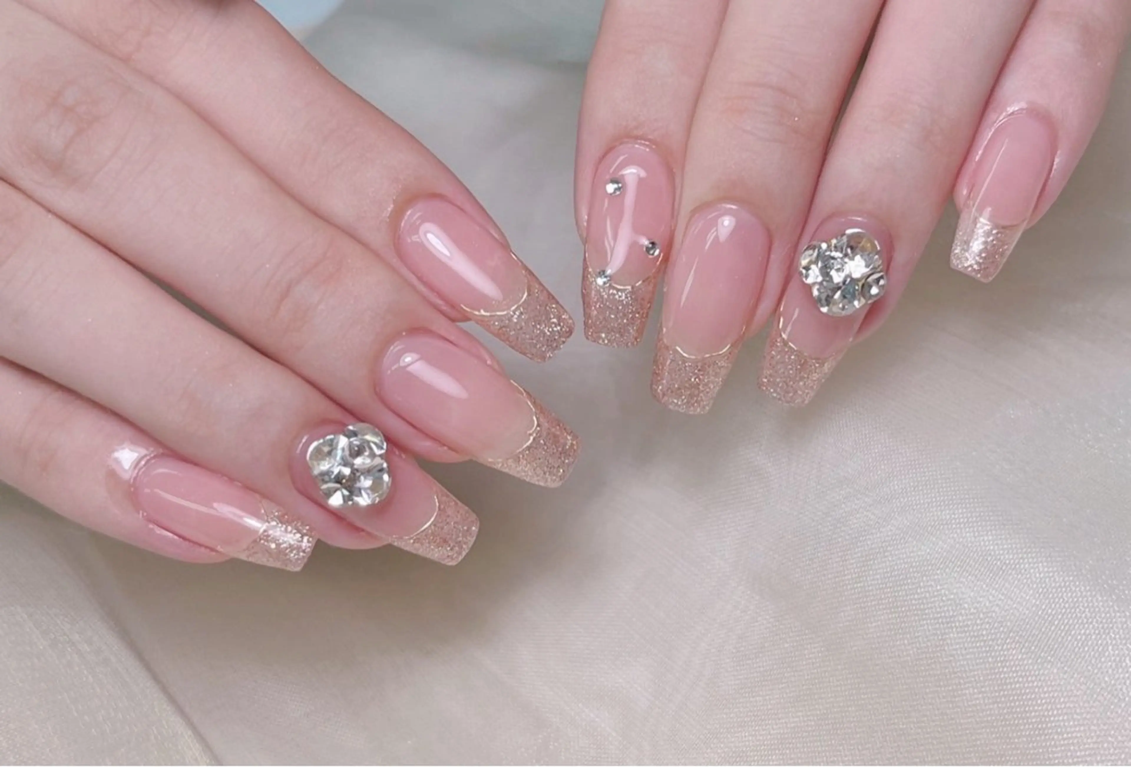 ネイル ハンドネイル lucky nail 歌舞伎町のネイルデザイン