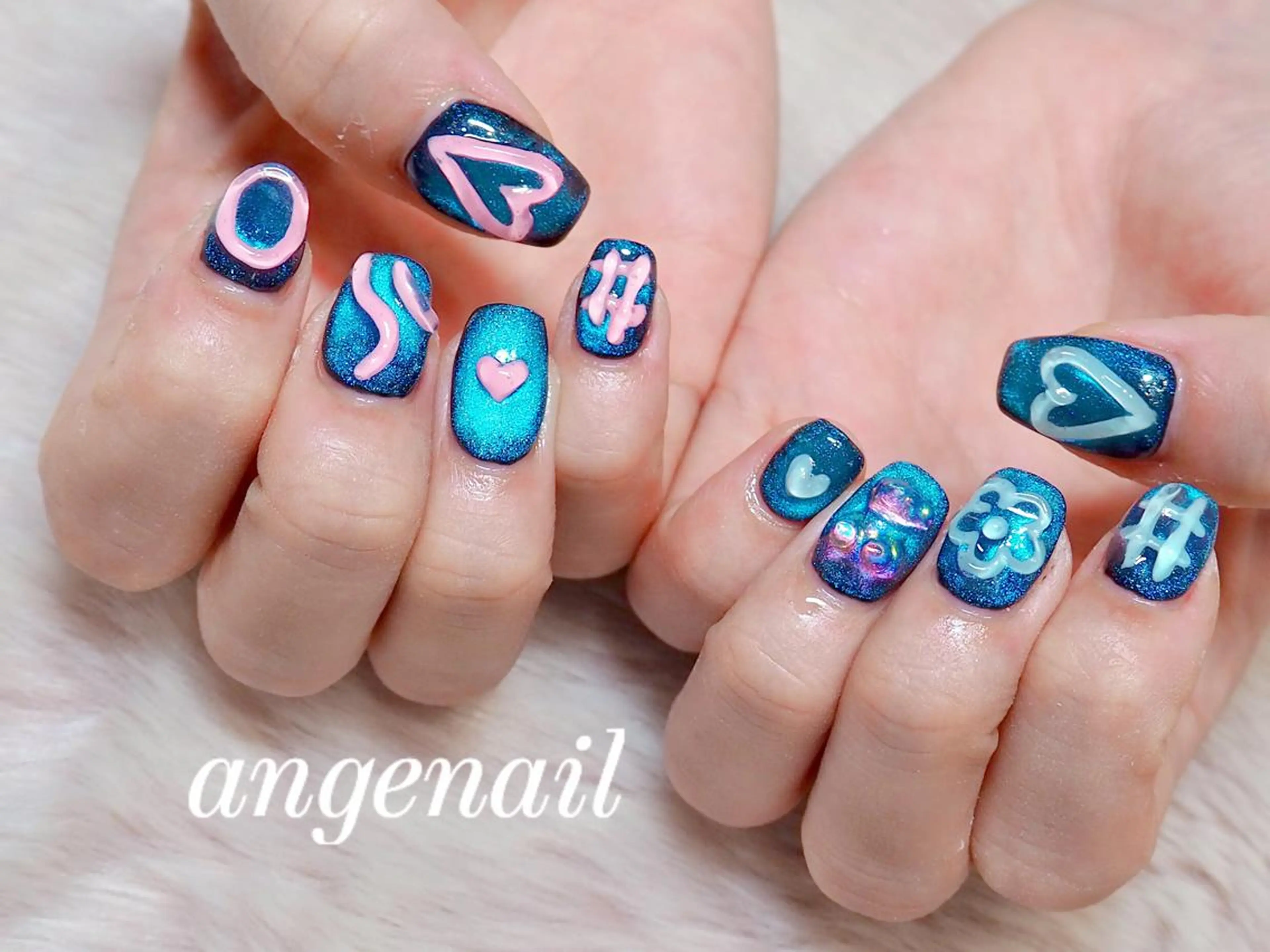 ネイル ハンドネイル オーナーネイリスト MAKIのネイルデザイン