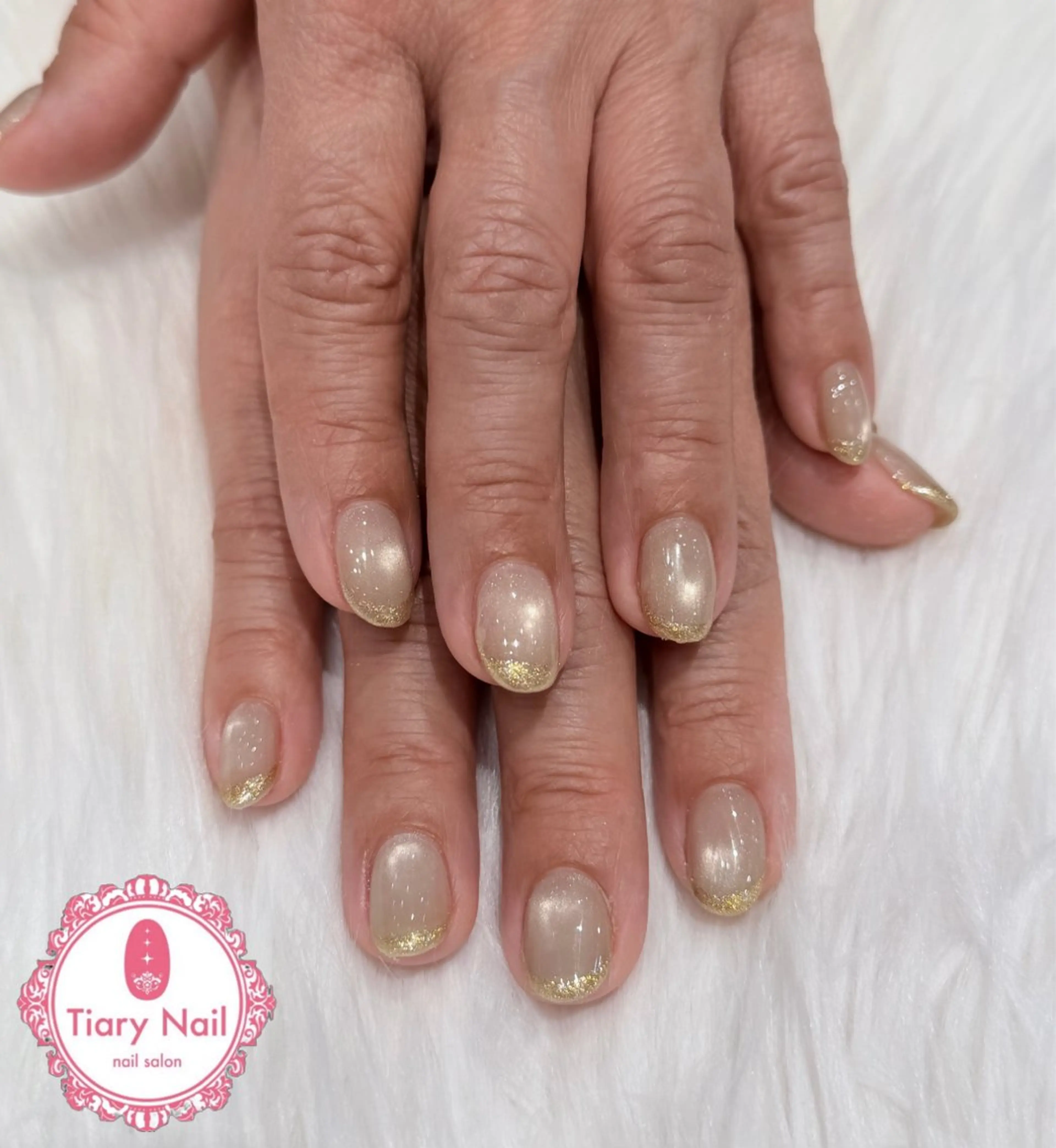 ネイル ハンドネイル 💙🤍Tiary M🤍💙のネイルデザイン