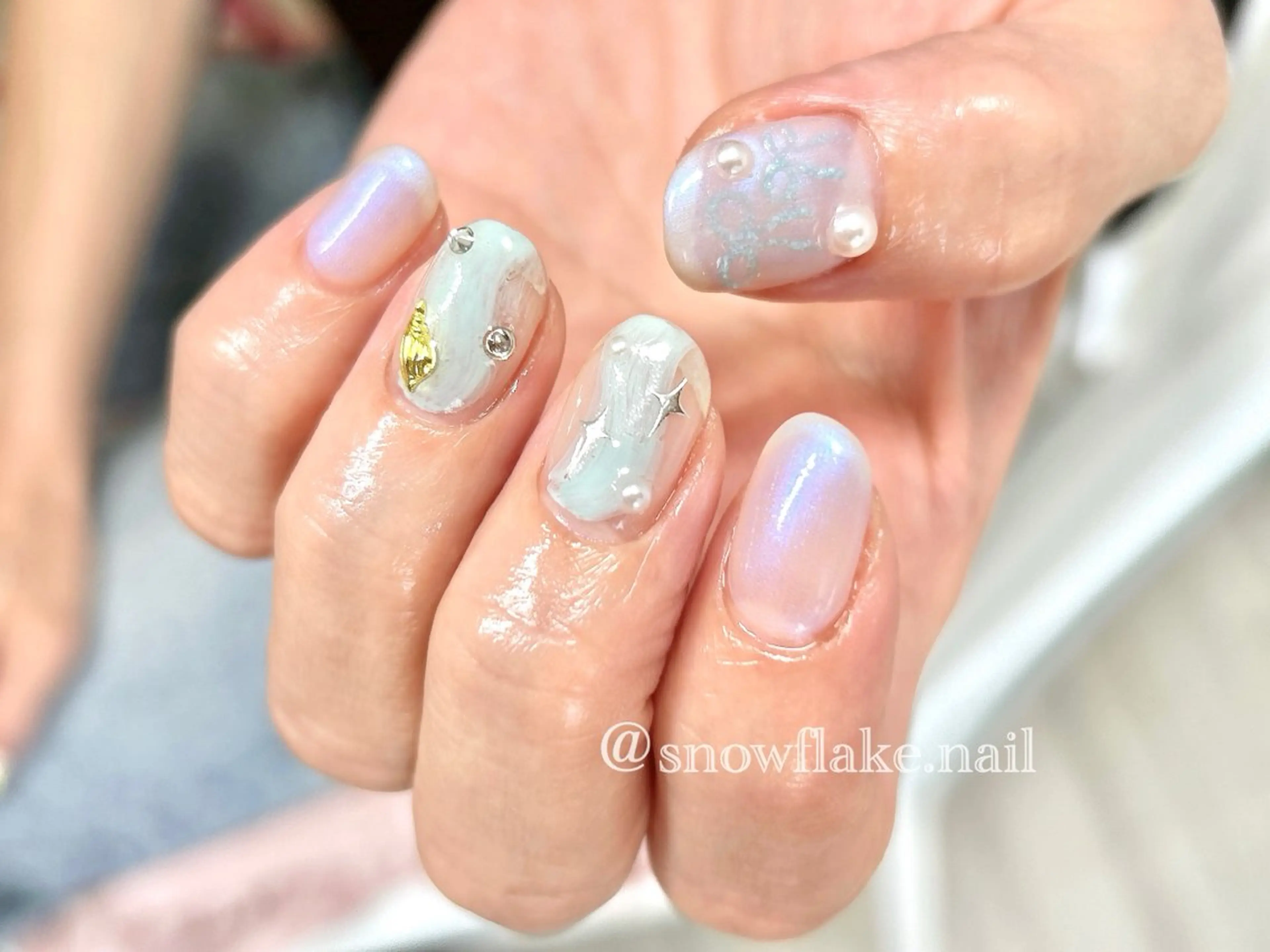 ネイル Snow flake 🫧YUKIのネイルデザイン