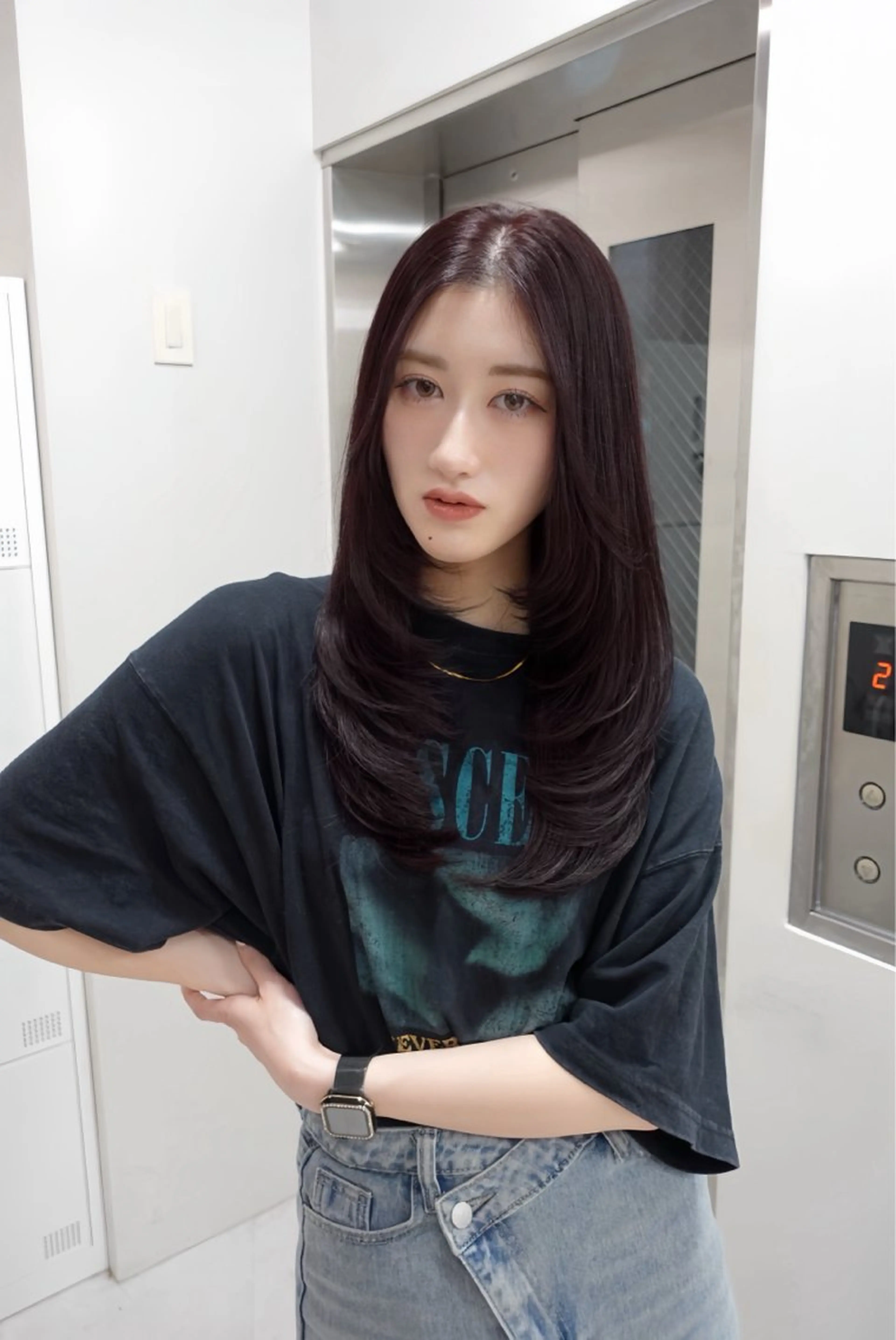 ロング カラー ボルドーカラー ブラウンカラー 顔周りカット レイヤーカット 縮毛矯正 カット ヘアカラー 韓国レイヤー/ 縮毛矯正🎀minaのヘアスタイル