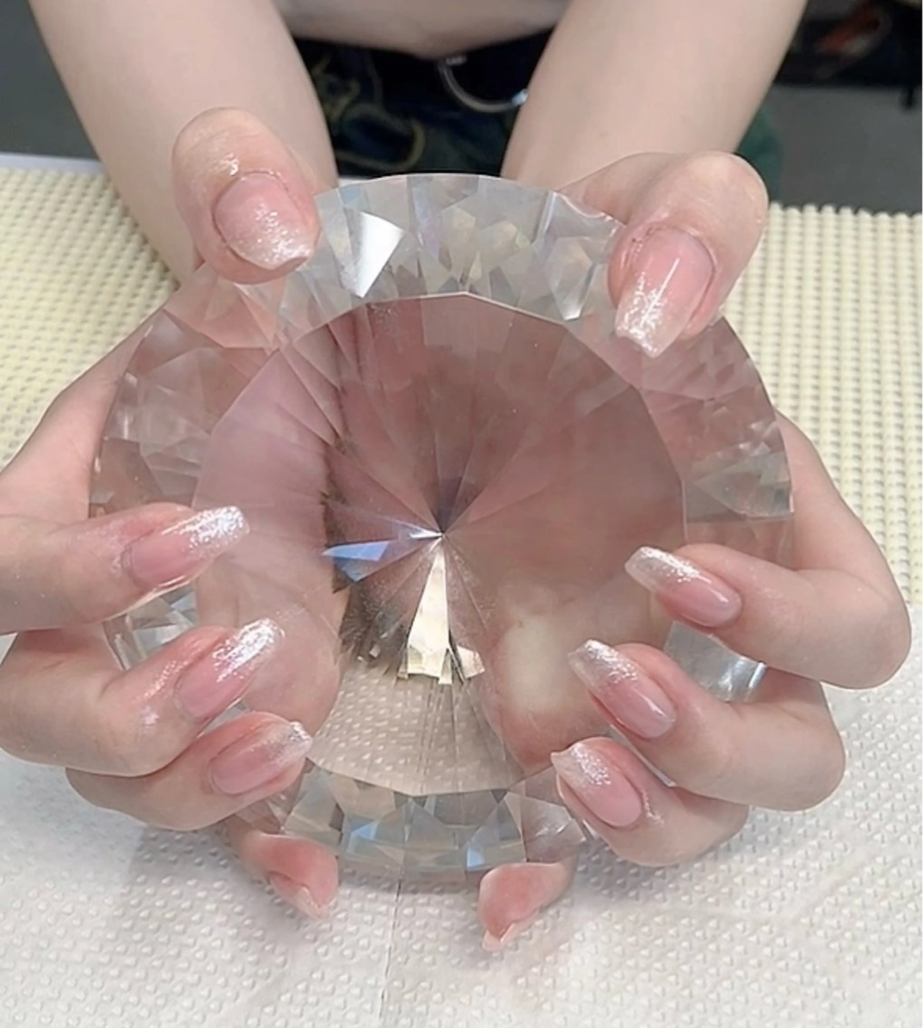 ネイル グラデーション ラメ(グリッター) ラメグラデーション ハンドネイル ✨MORE✨ 藤井寺駅前🌿のネイルデザイン