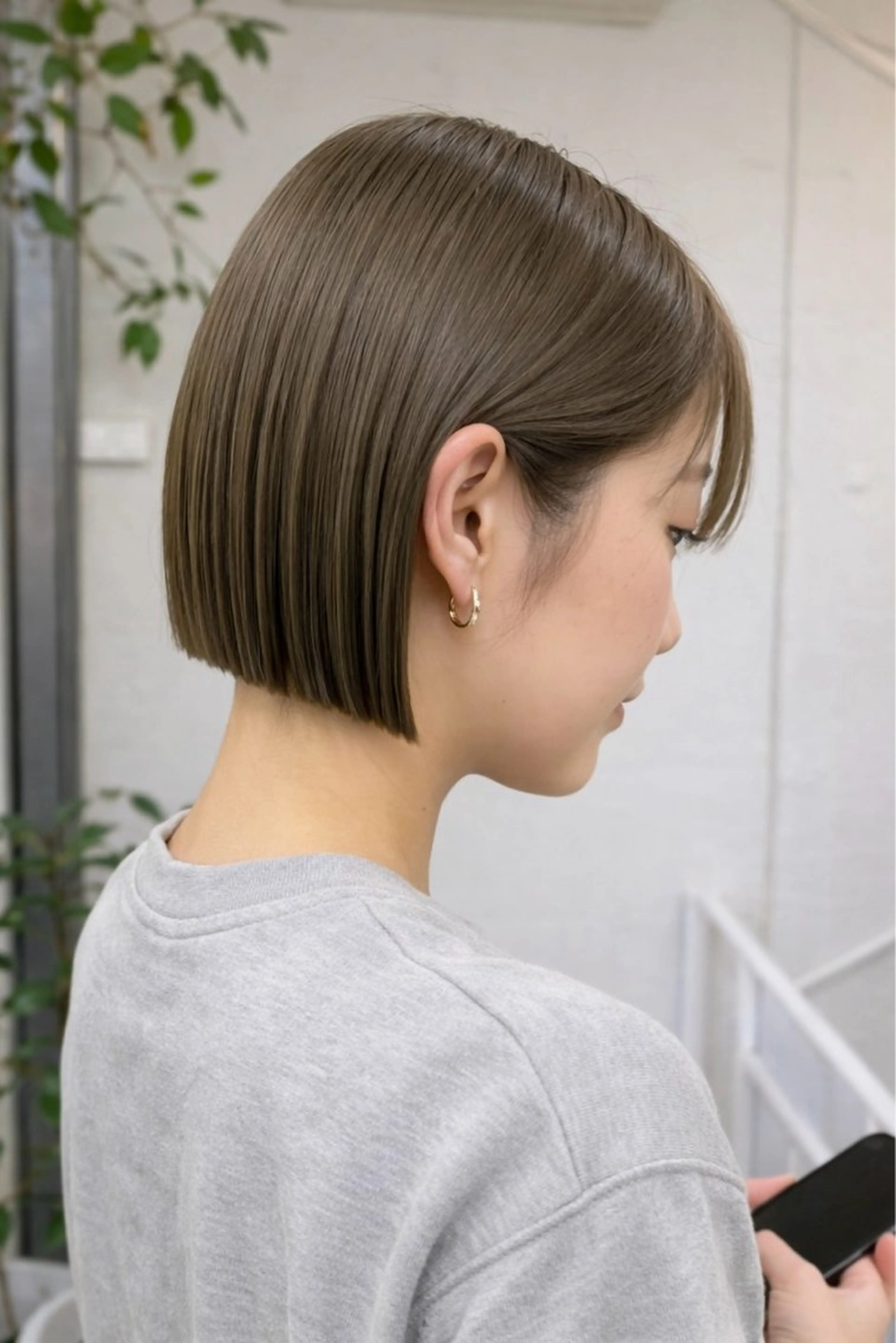 ミディアム 角岡 真帆のヘアスタイル