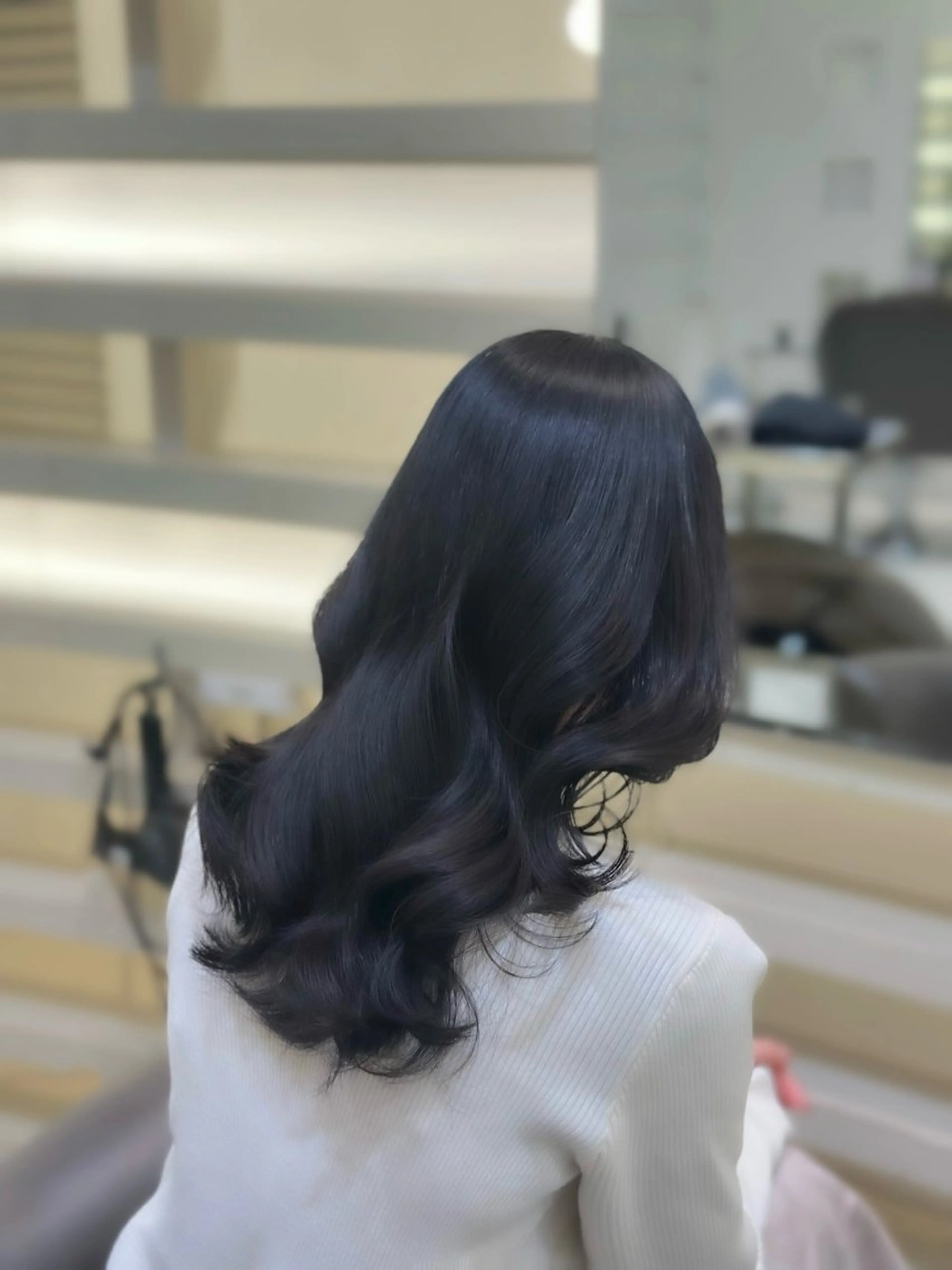 セミロング カラー カット ヘアカラー トリートメント 🤍ハイライト/ レイヤー/銀座🤍のヘアスタイル