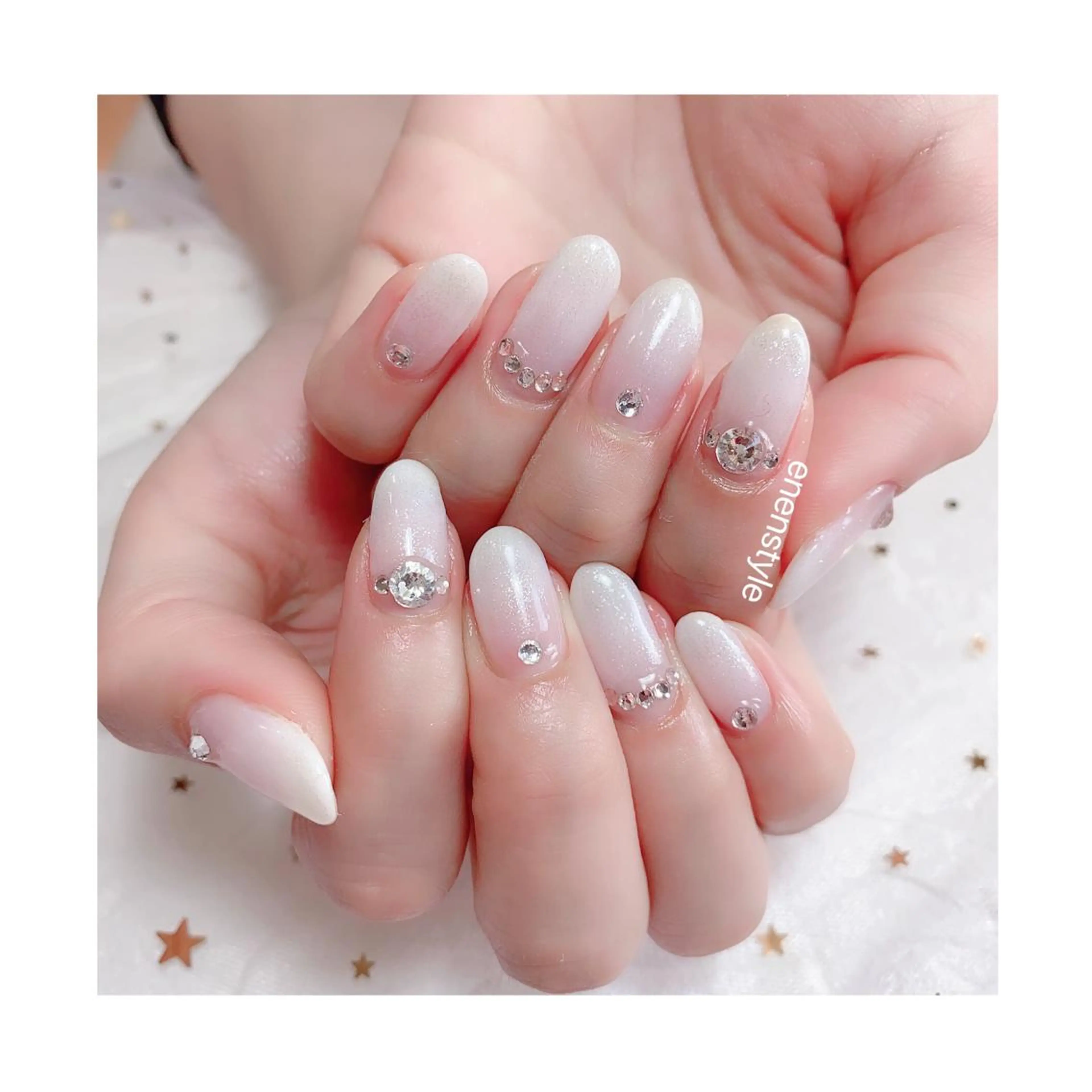 ショート ネイル ジェルネイル ニュアンスネイル オフィスネイル ワンカラーネイル パラジェル ハンドネイル 👑enen style👑のネイルデザイン