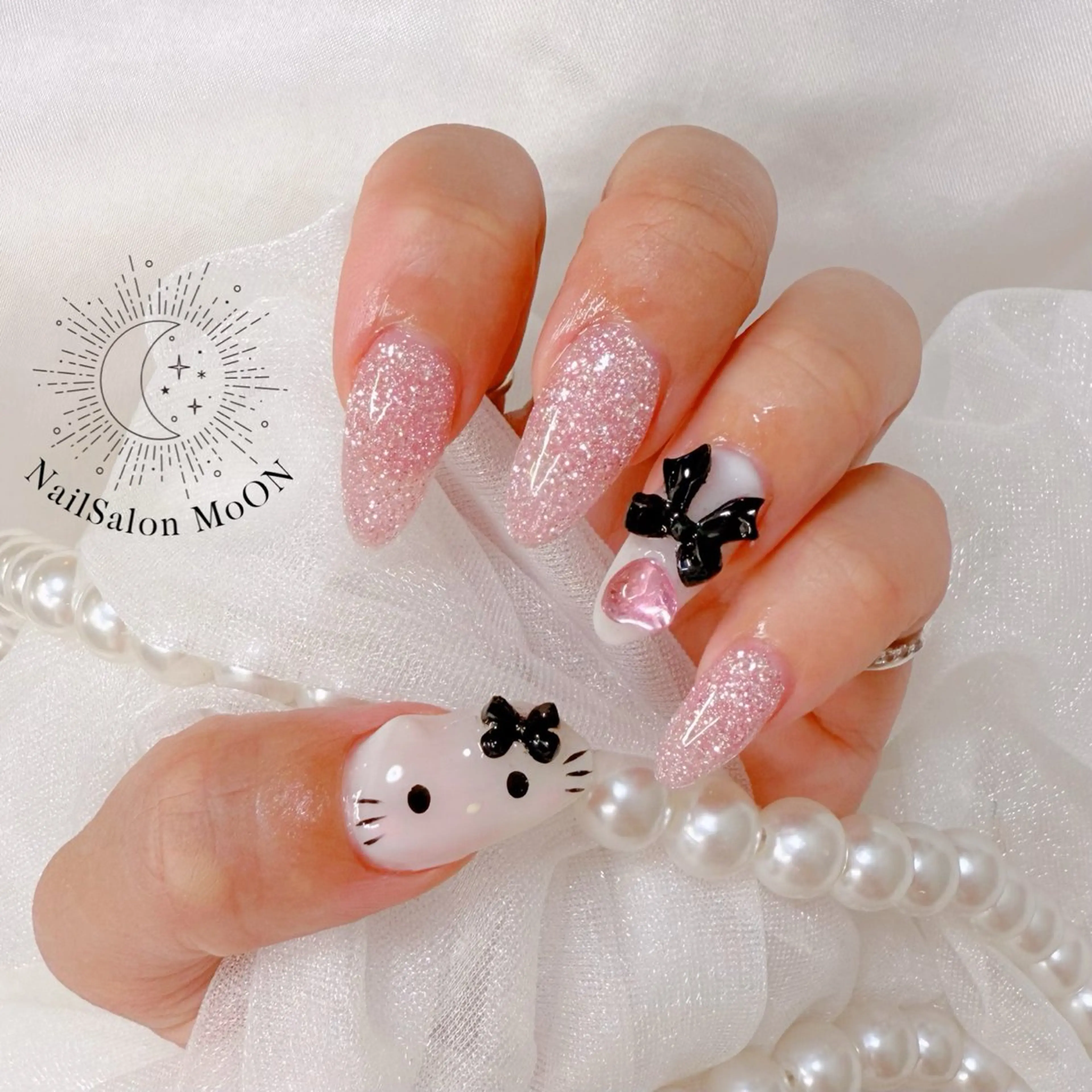 ネイル フラッシュネイル ラメ(グリッター) ハンドネイル ハンドケア MoON...❤︎ MeGuのネイルデザイン