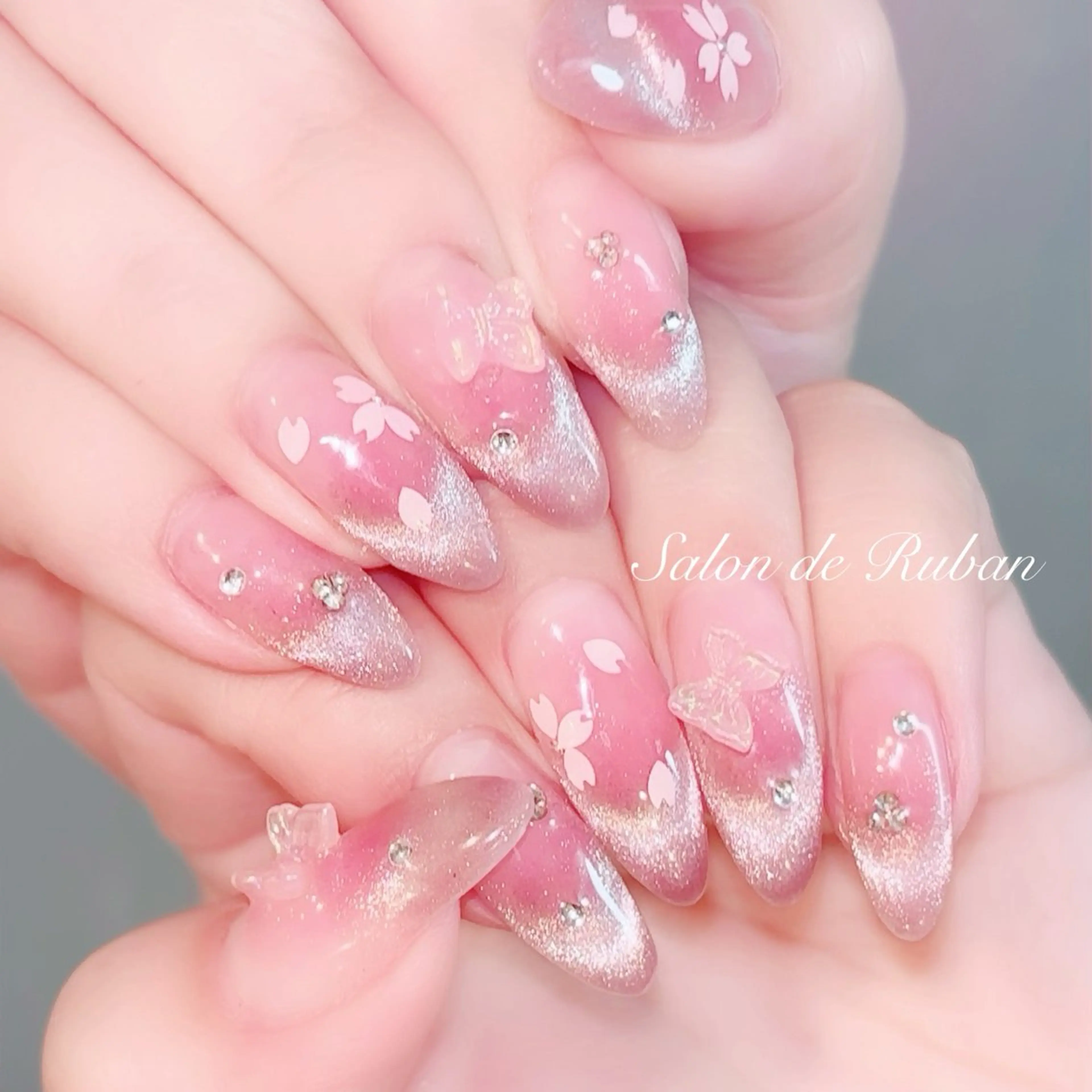 ネイル 桜ネイル ネイリスト CHIAKIのネイルデザイン