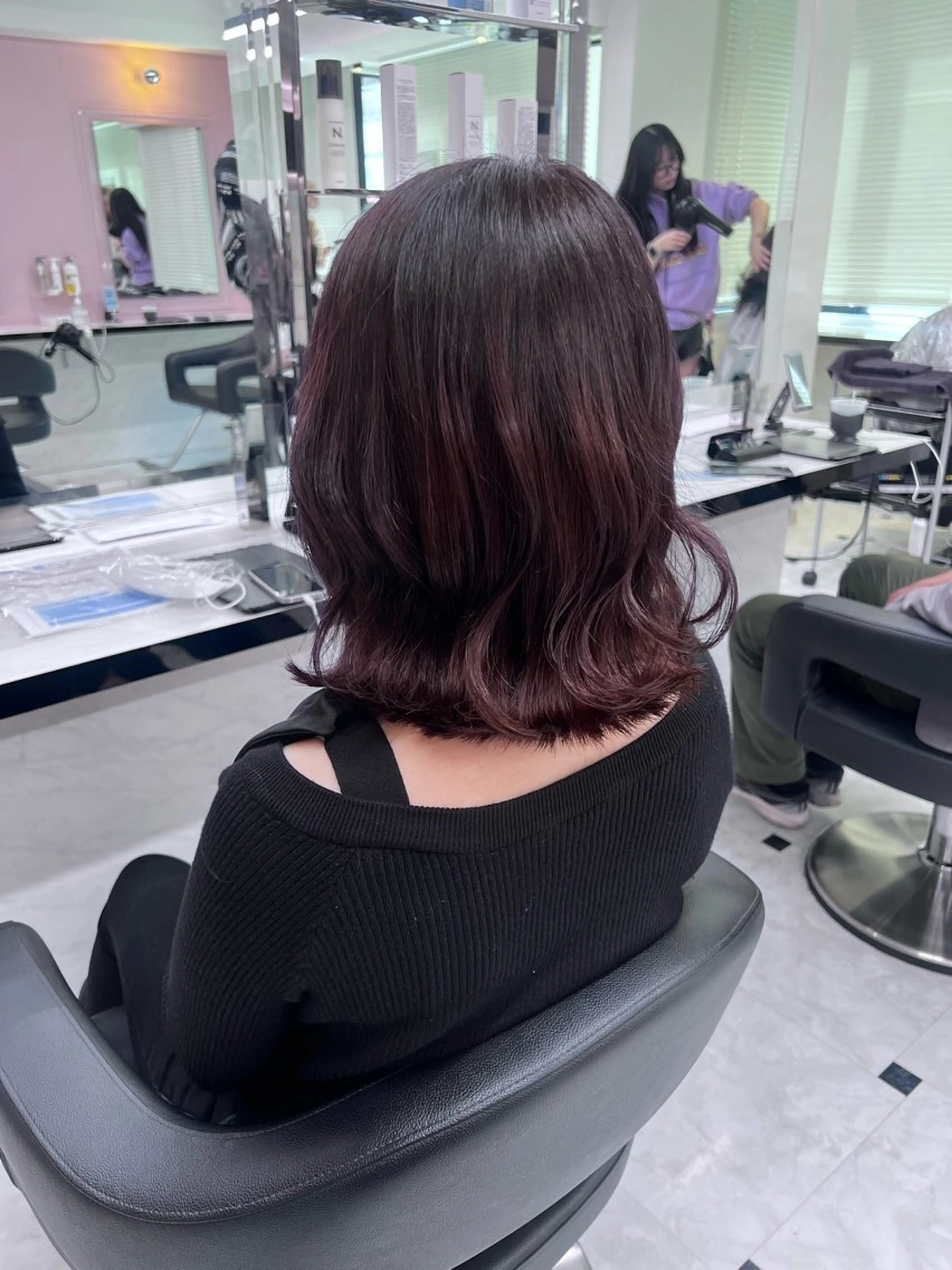 ミディアム カラー ヘアアレンジ ブリーチ ブリーチなしカラー 髪質改善 トリートメント 韓国風グレージュ 🤍たくみ🤍のヘアスタイル