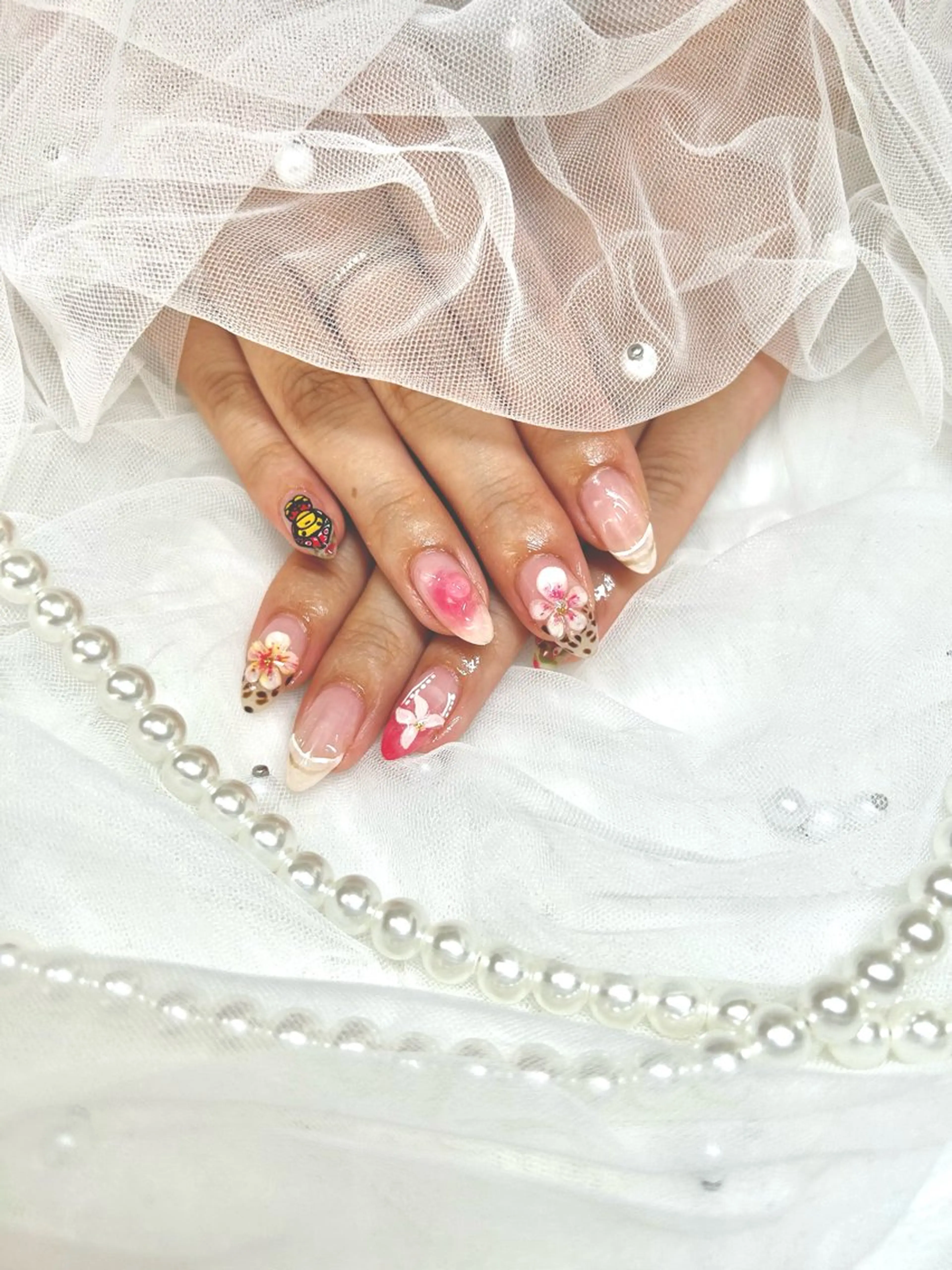 ネイル ハンドネイル 【Laule‘a 】のネイルデザイン