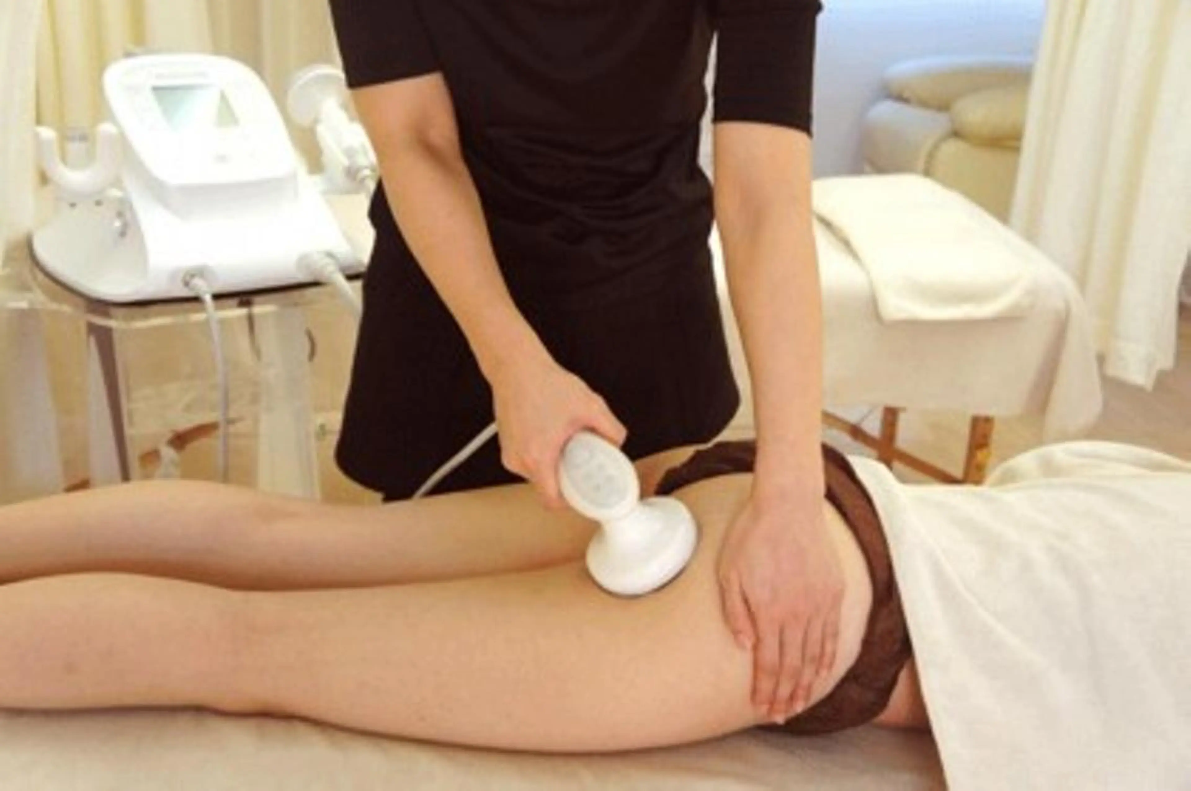 【気になる下半身集中ケア！】マシンとハンドでむくみ、セルライトにアプローチ！60分¥6800の写真