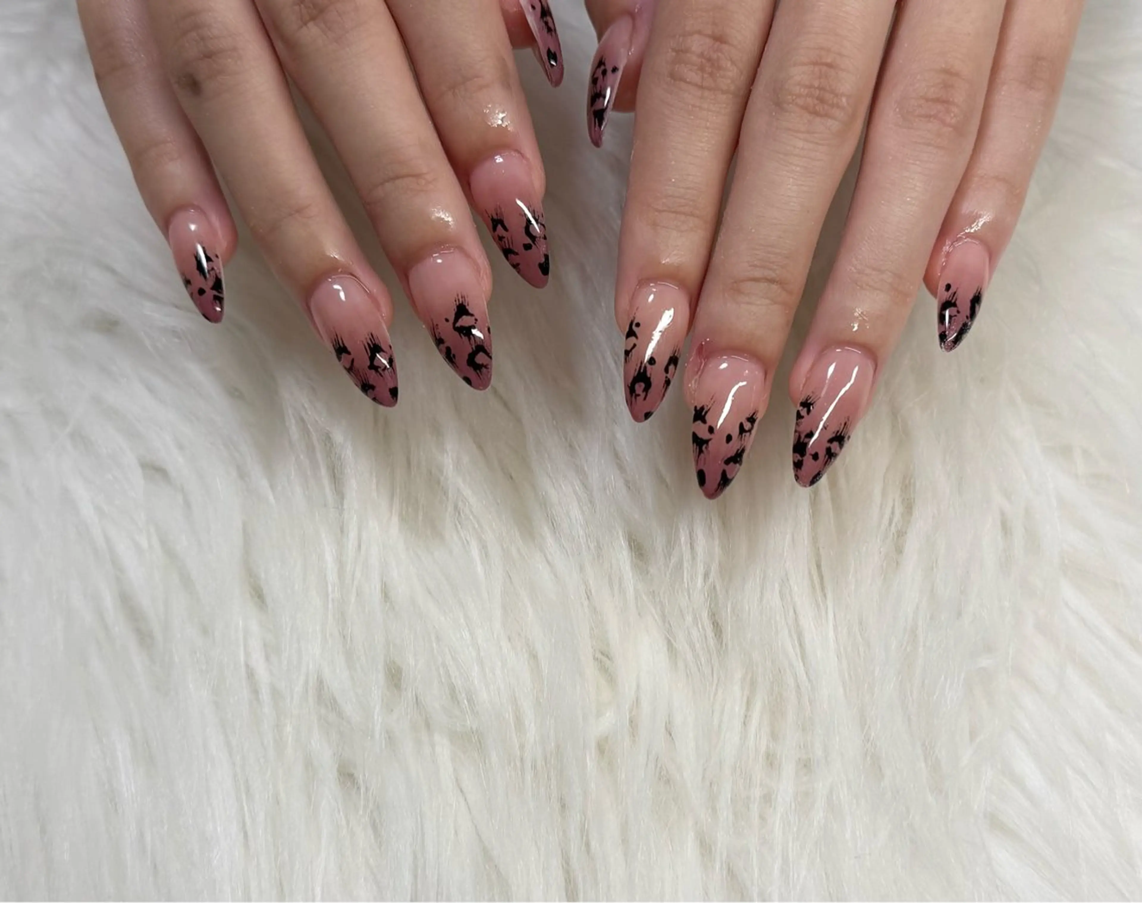 ネイル nailsalon R.のネイルデザイン
