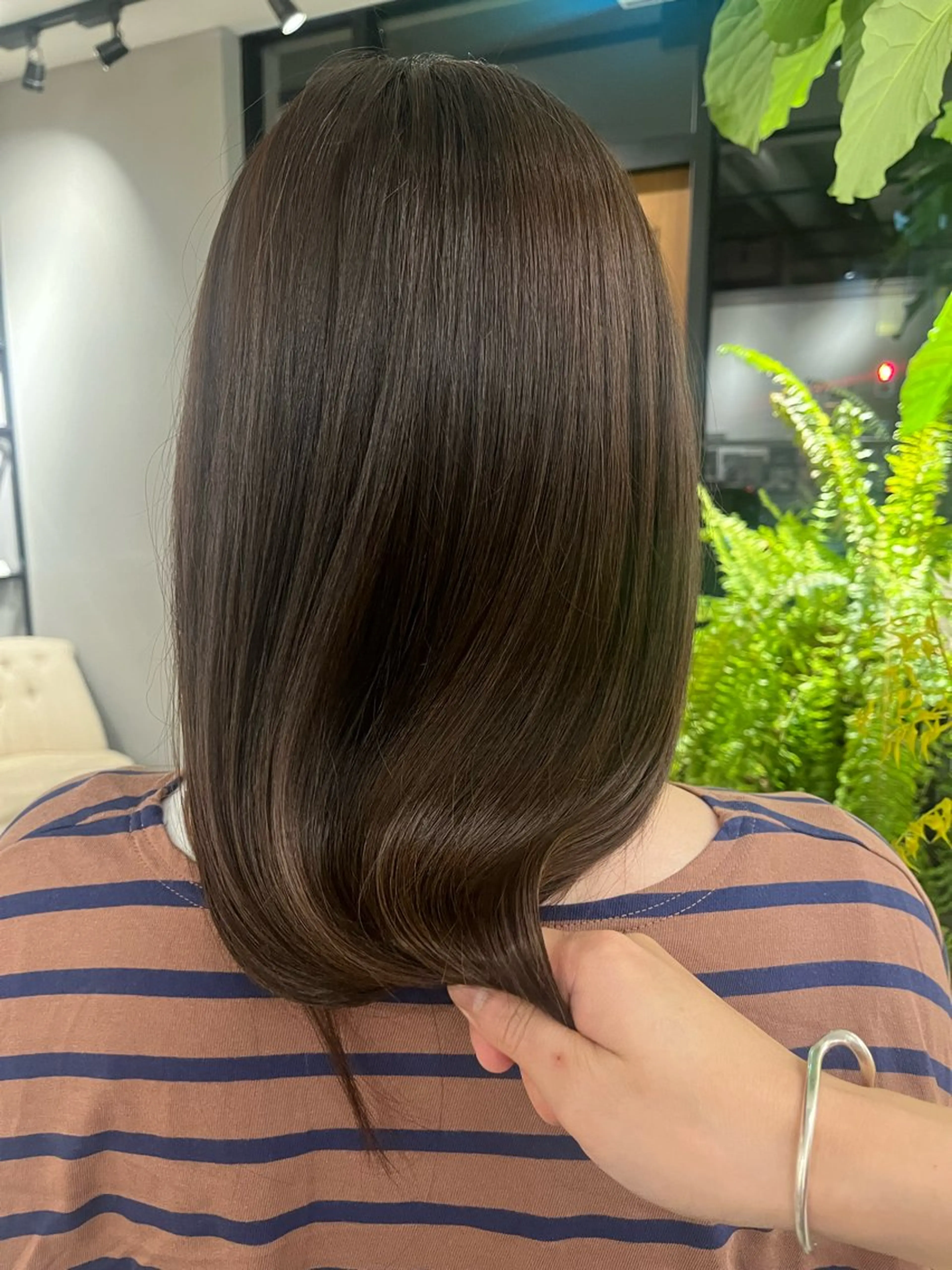 カラー 川上 琴未のヘアスタイル