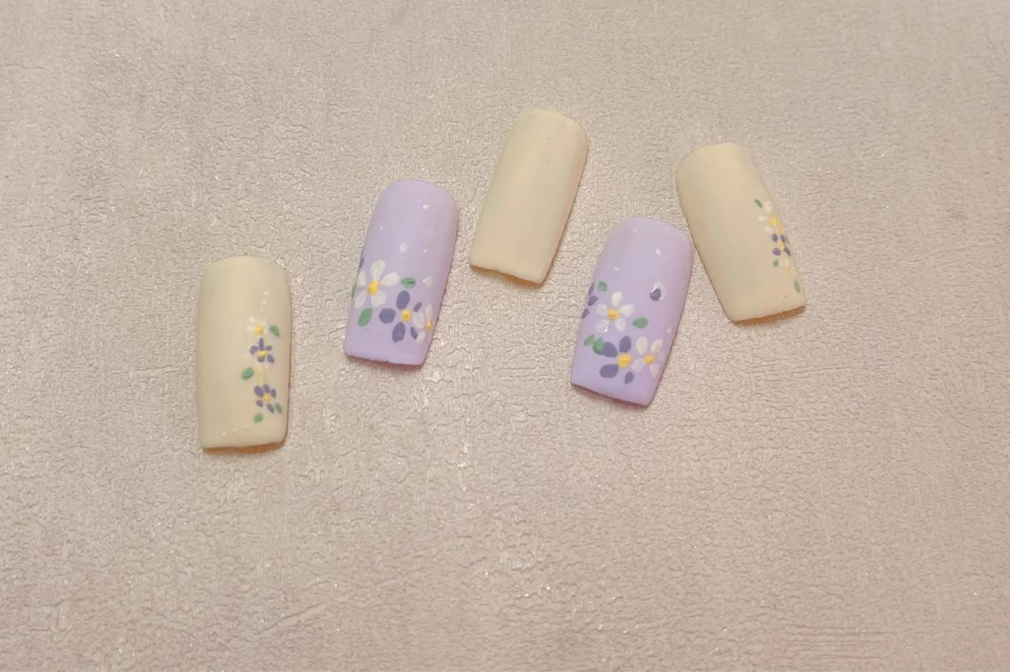 ネイル ハンドネイル ハンドケア NANA NAILのネイルデザイン