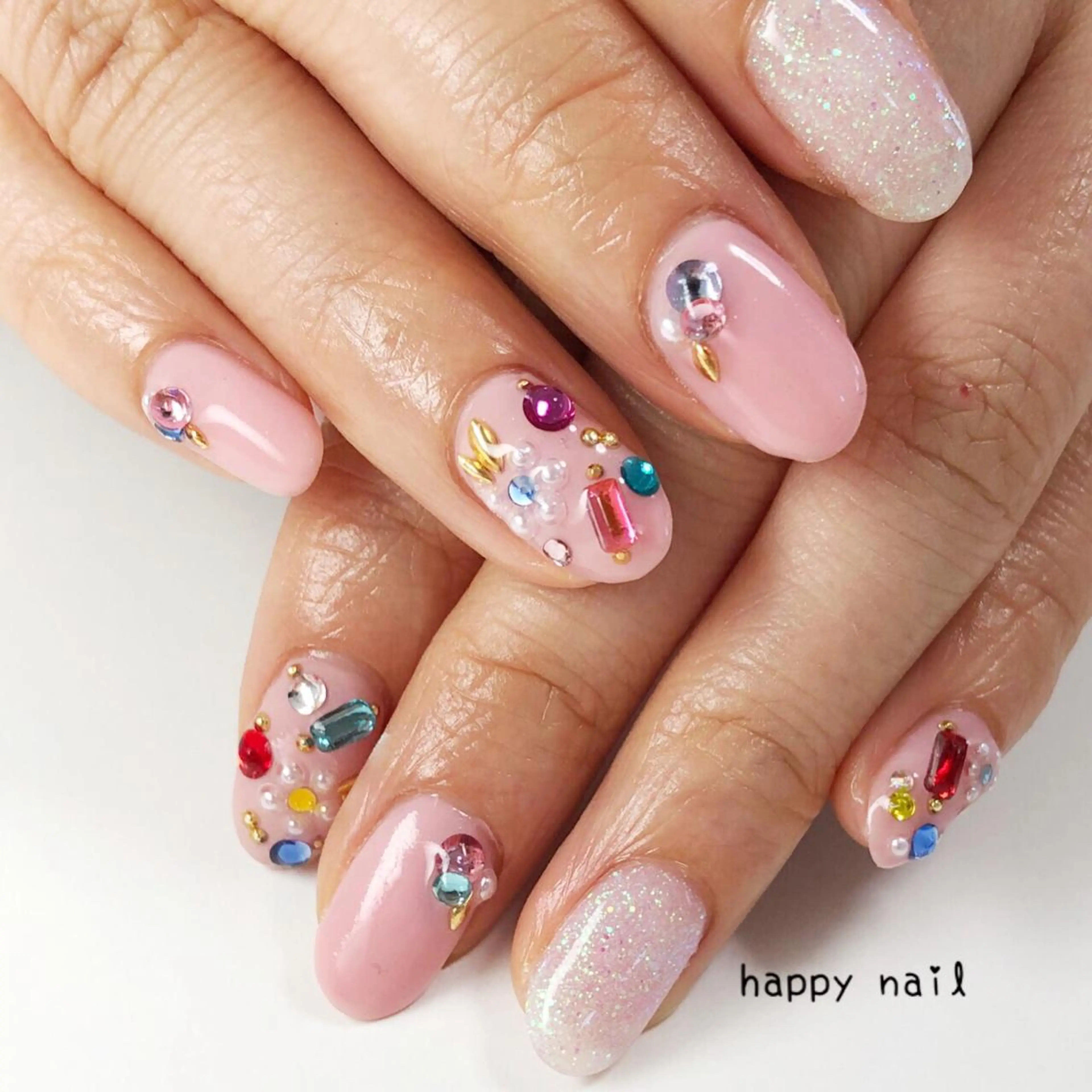 ネイル ハンドネイル 心と体が整う腸活 サロン ラクシュミーのエステ・リラクイメージ