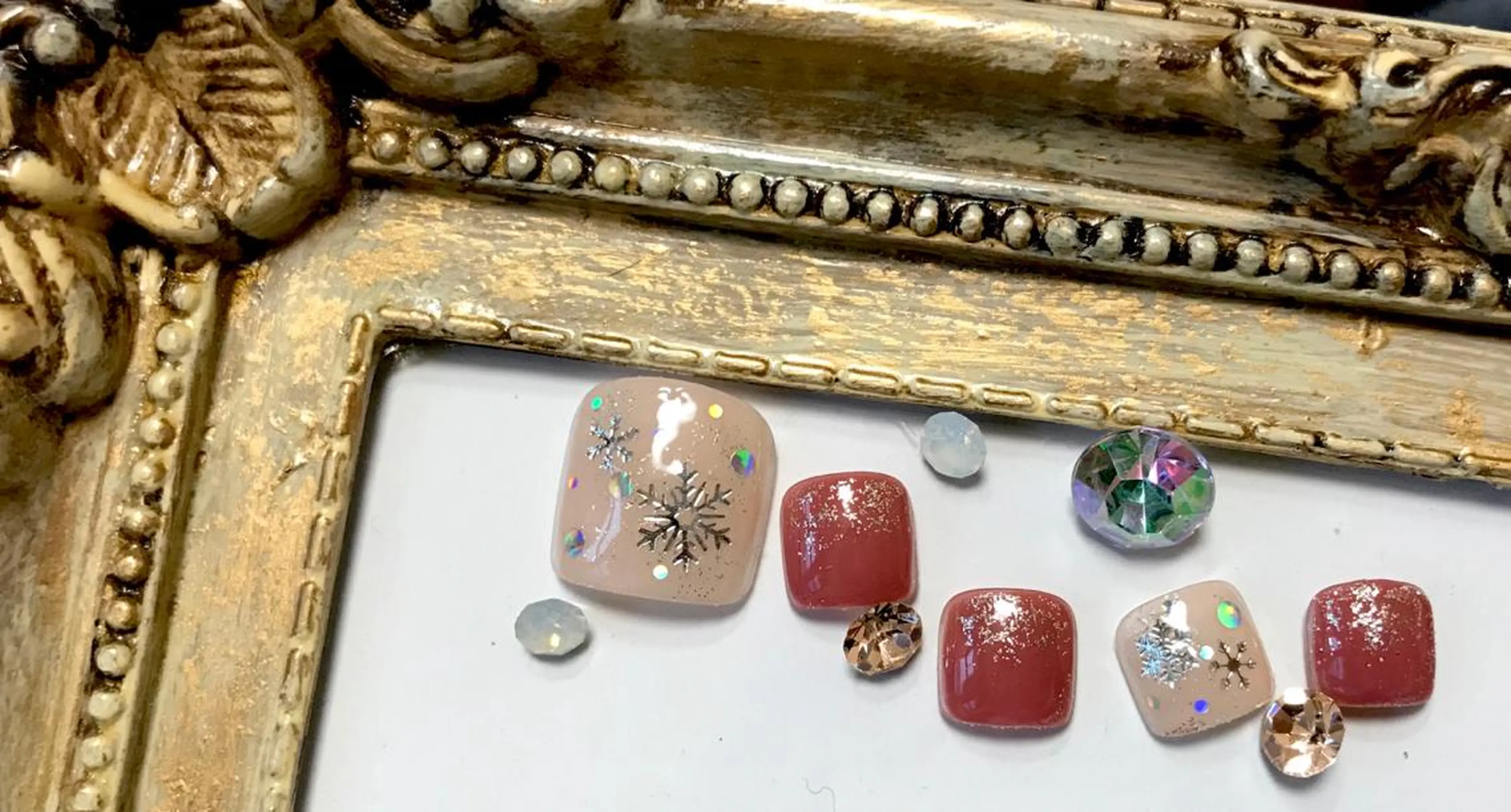 ネイル 'mm  (ミリ) ＭＡＮＡＭＩのネイルデザイン