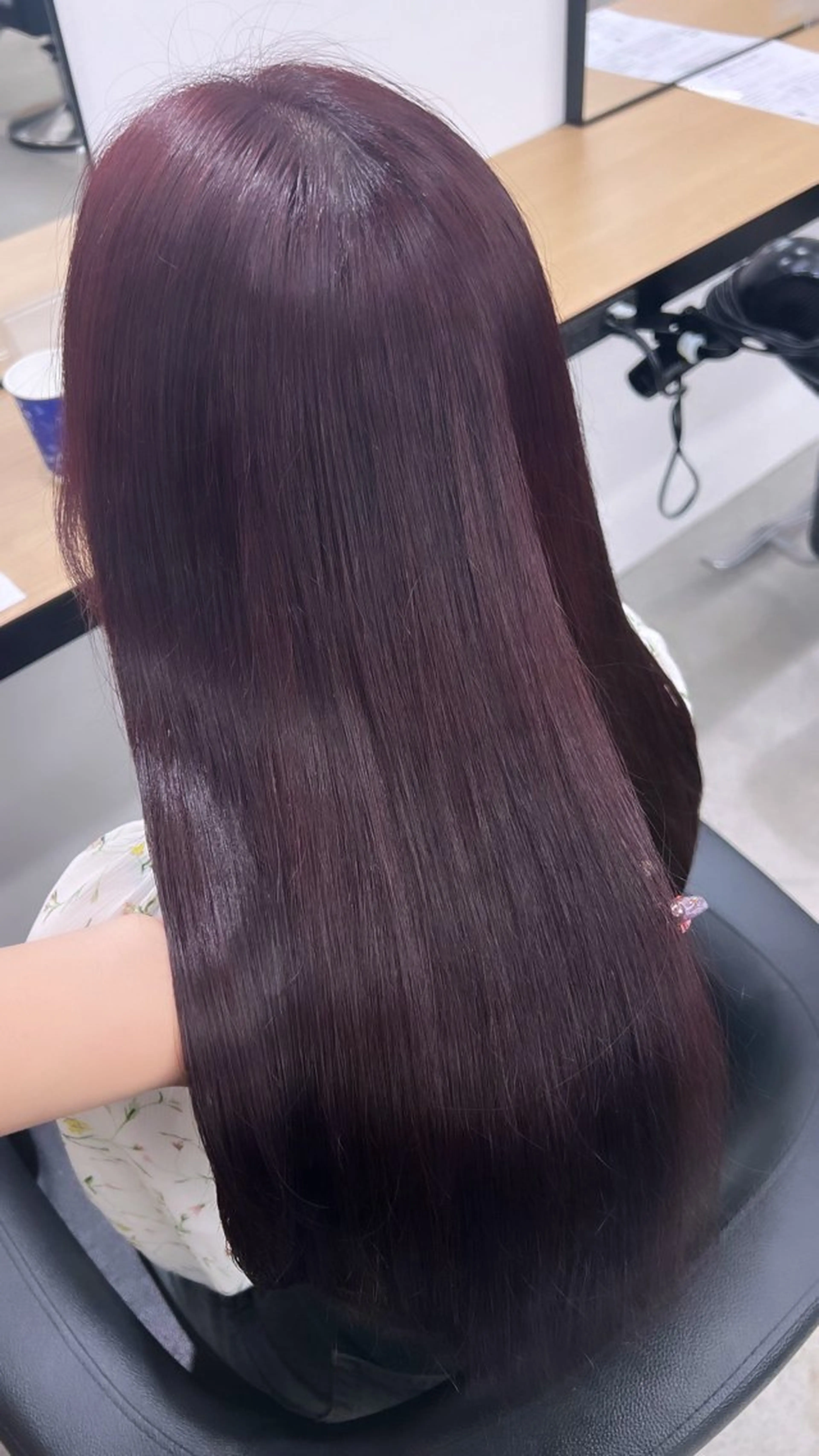 ロング カラー ブリーチ 髪質改善 トリートメント ヘアカラー 💗愛され暖色💗 ピンク/レッド💗のヘアスタイル