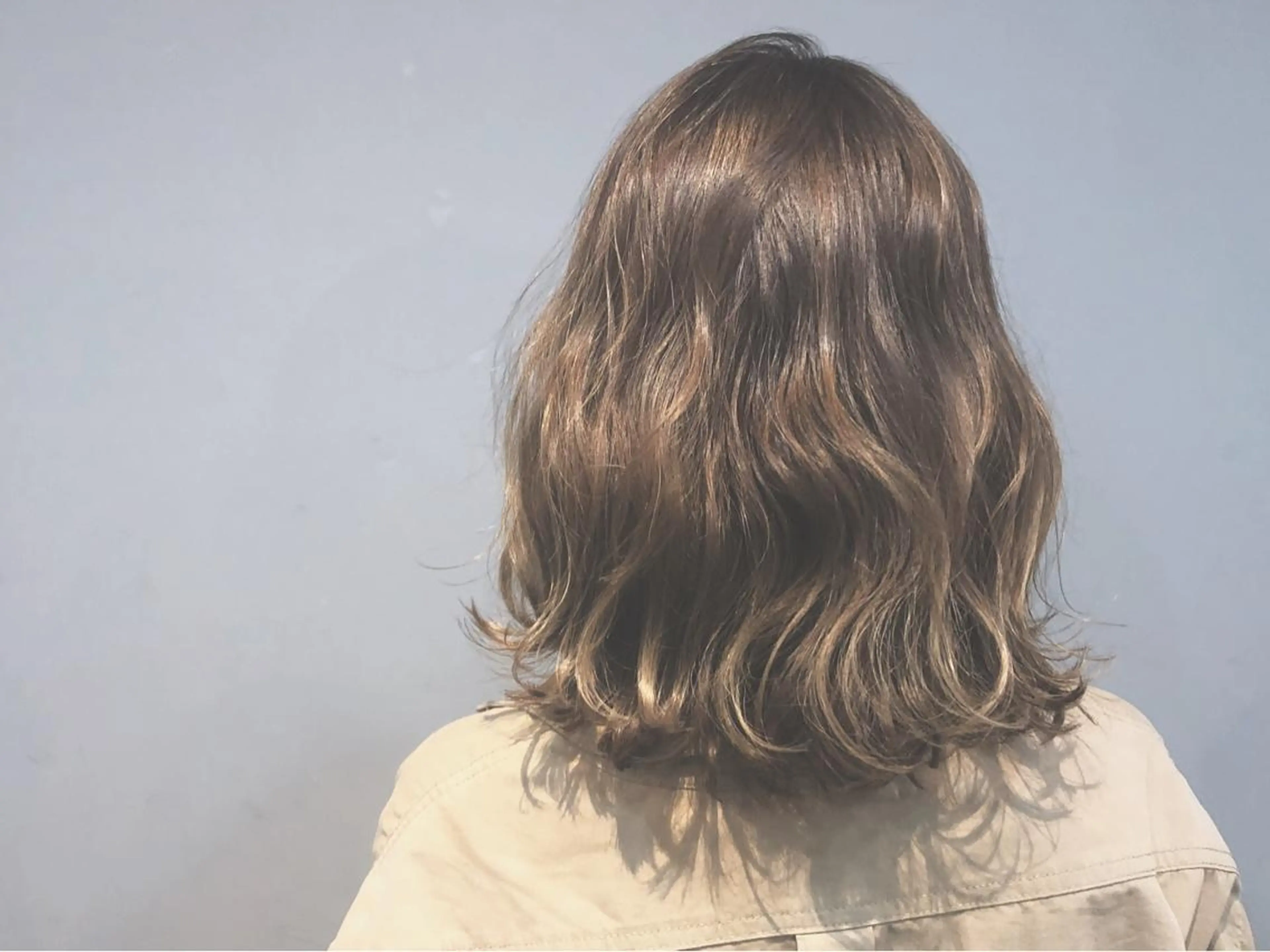 ミディアム カラー ヘアアレンジ ブリーチ ハイライトカラー ハイライト カット ヘアカラー YAWN《ヨウン》 Yucaのその他イメージ