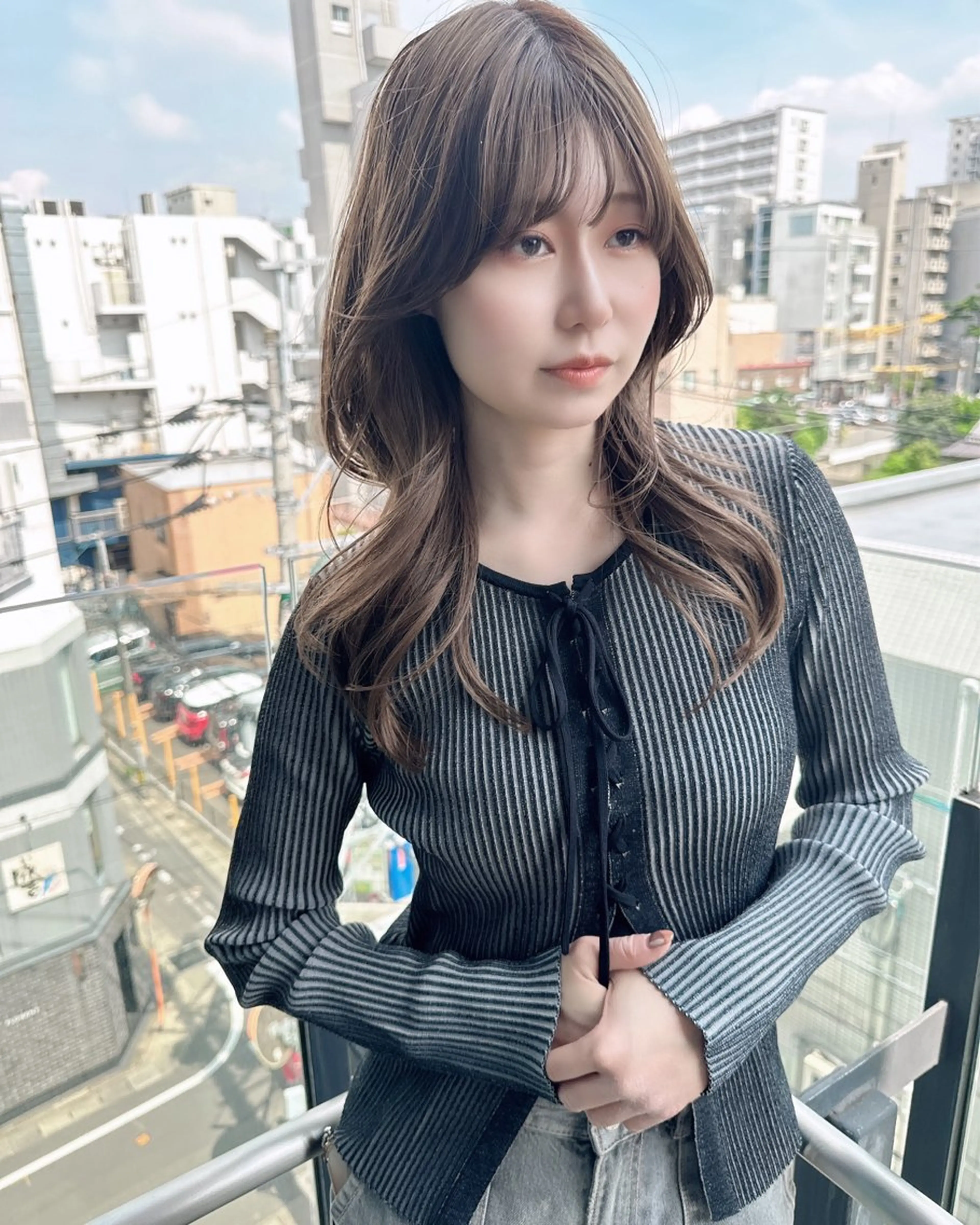 セミロング カラー 韓国風ヘア 縮毛矯正 トリートメント AiM エイム　韓国レイヤーのヘアスタイル