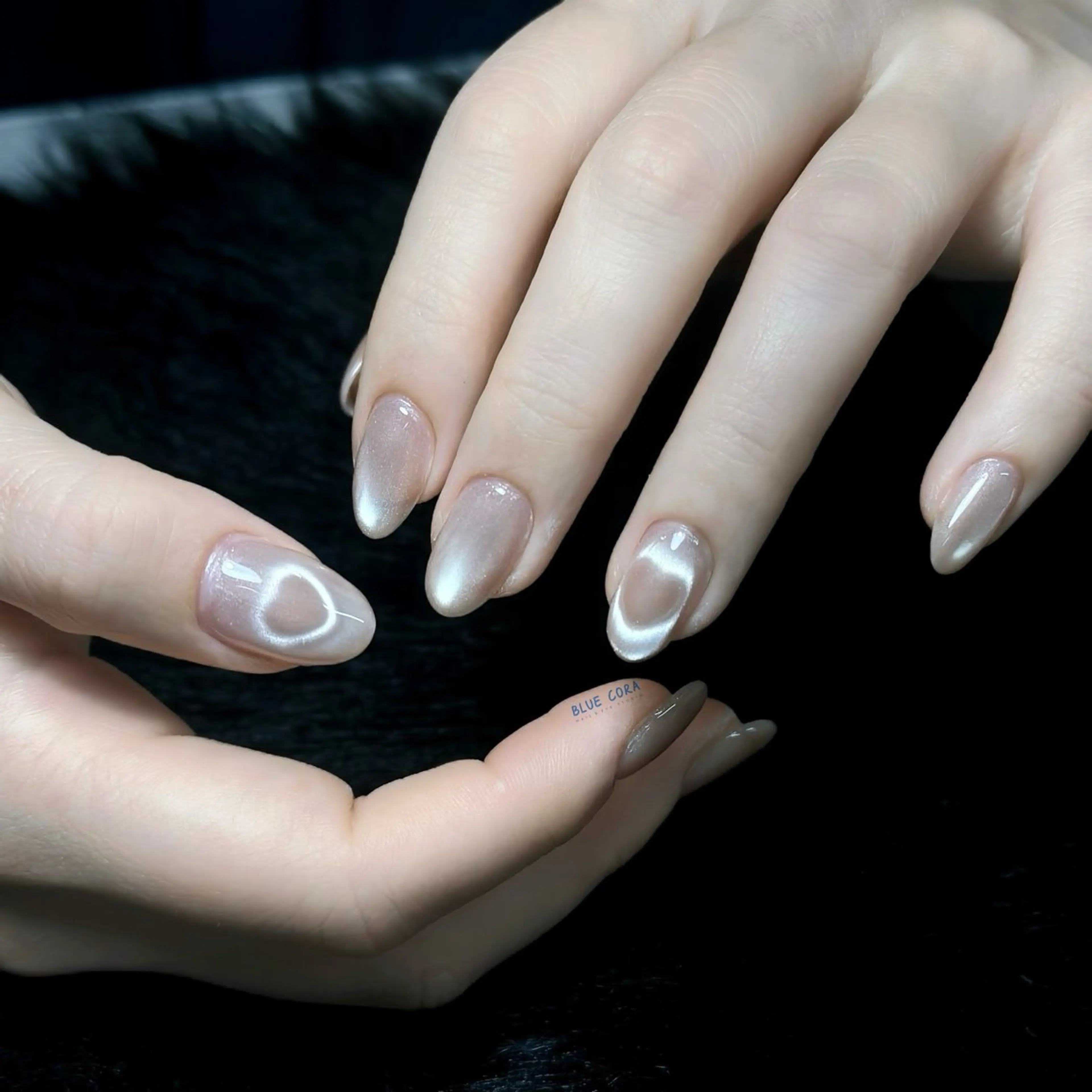 ネイル マグネットネイル ハンドネイル ハンドケア BLUE CORAのネイルデザイン