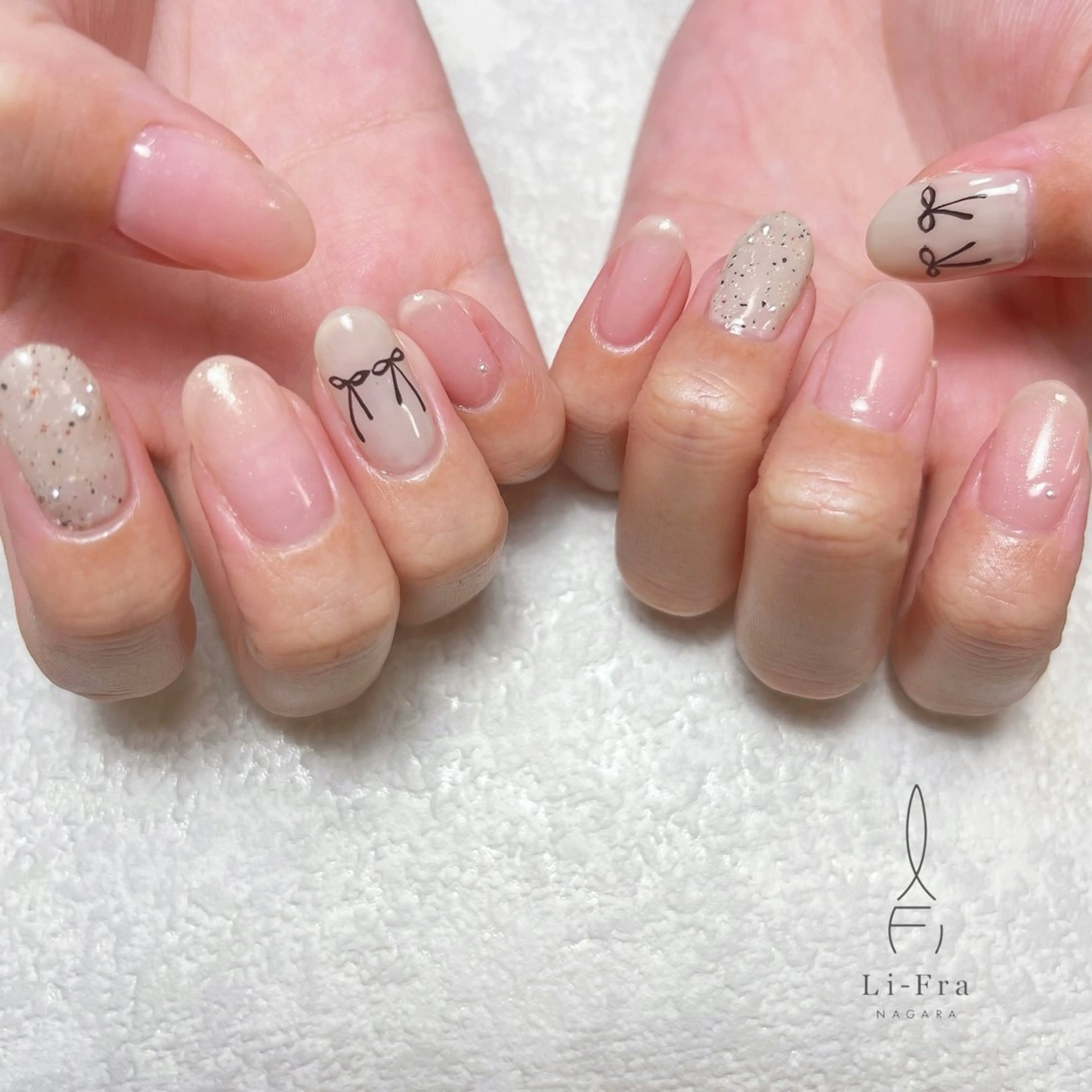 ネイル リボン Li-Fra JINNOのネイルデザイン