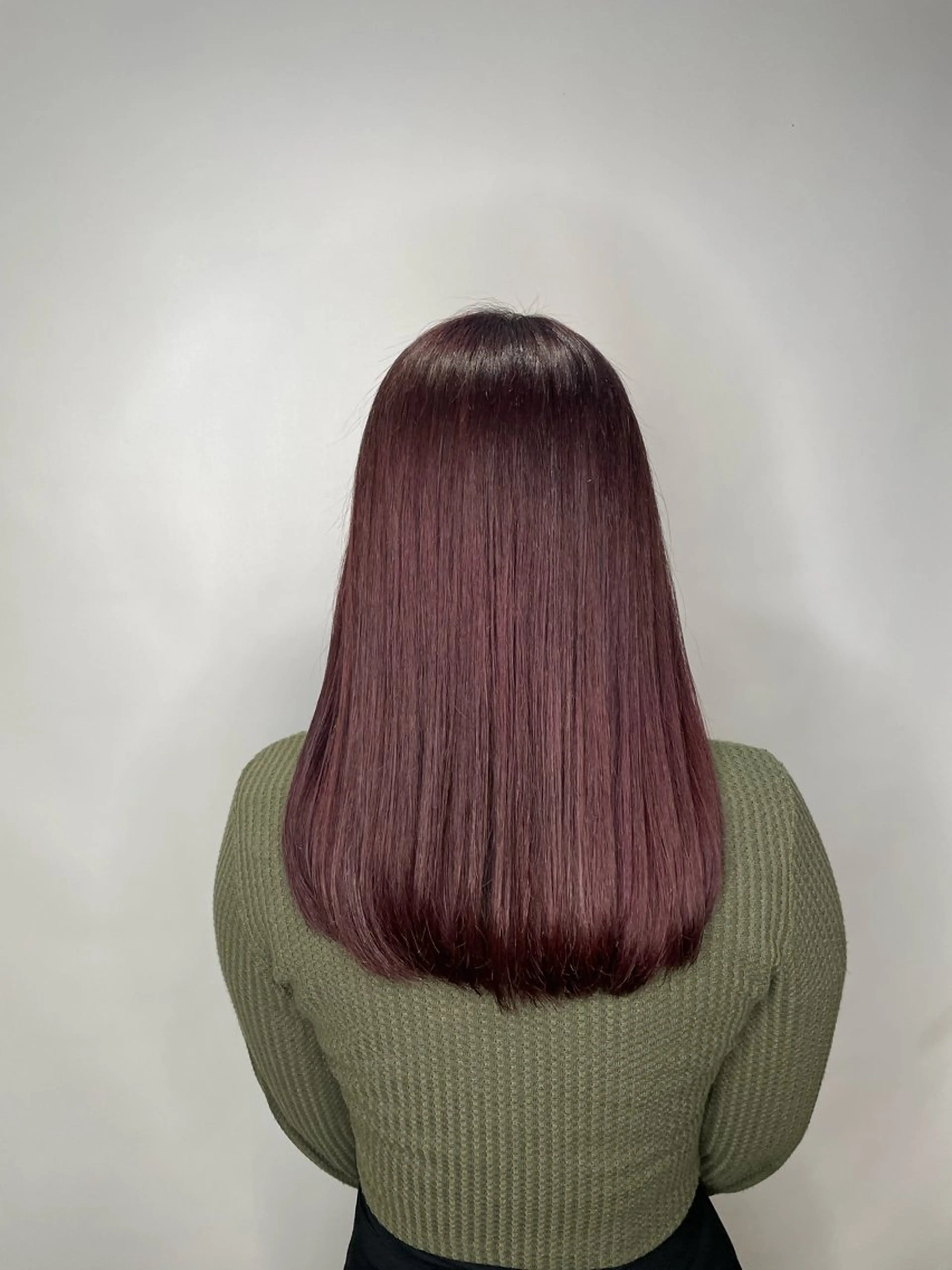 セミロング un knownのヘアスタイル