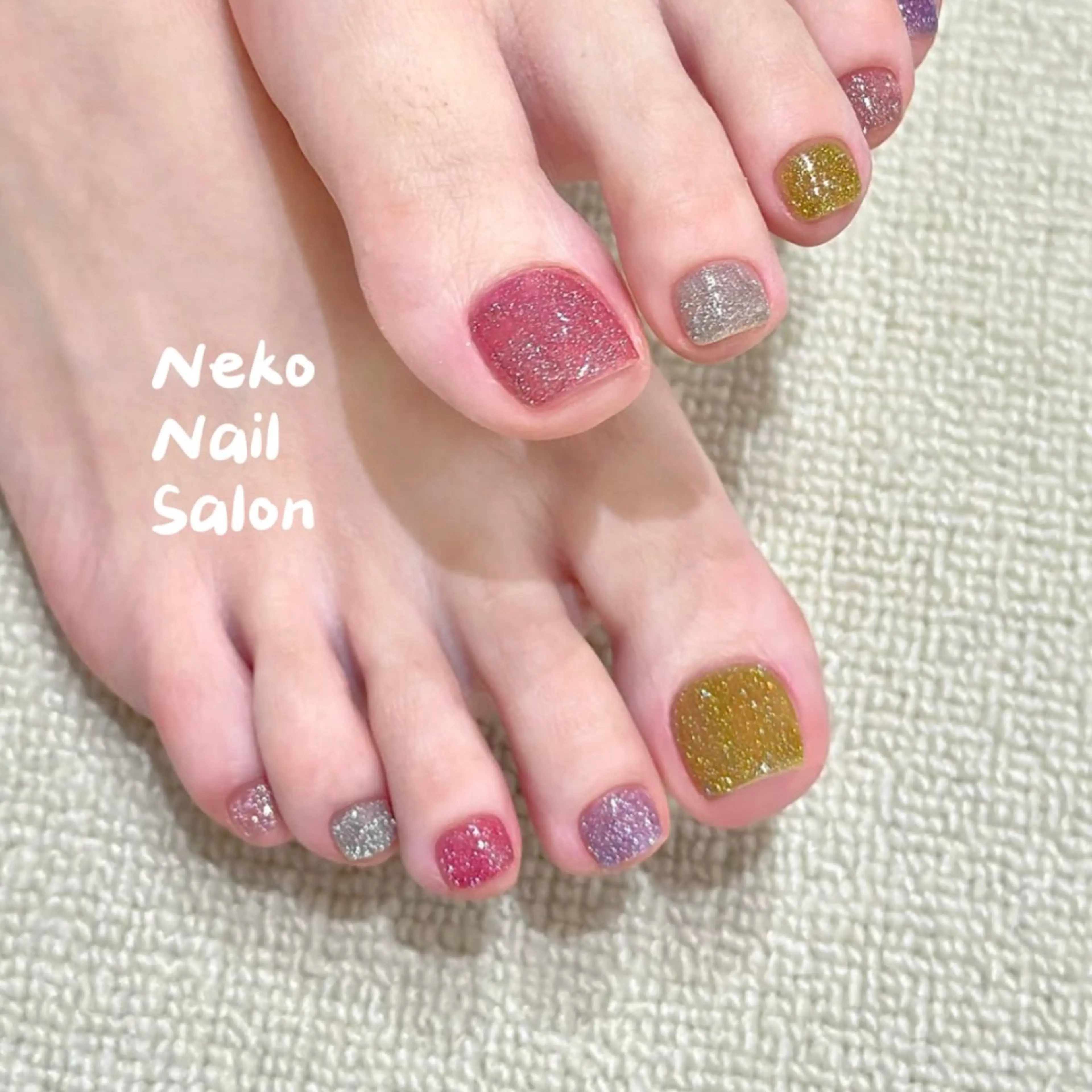 ネイル フラッシュネイル キラキラネイル neko nail所属・neko nailのネイルデザイン