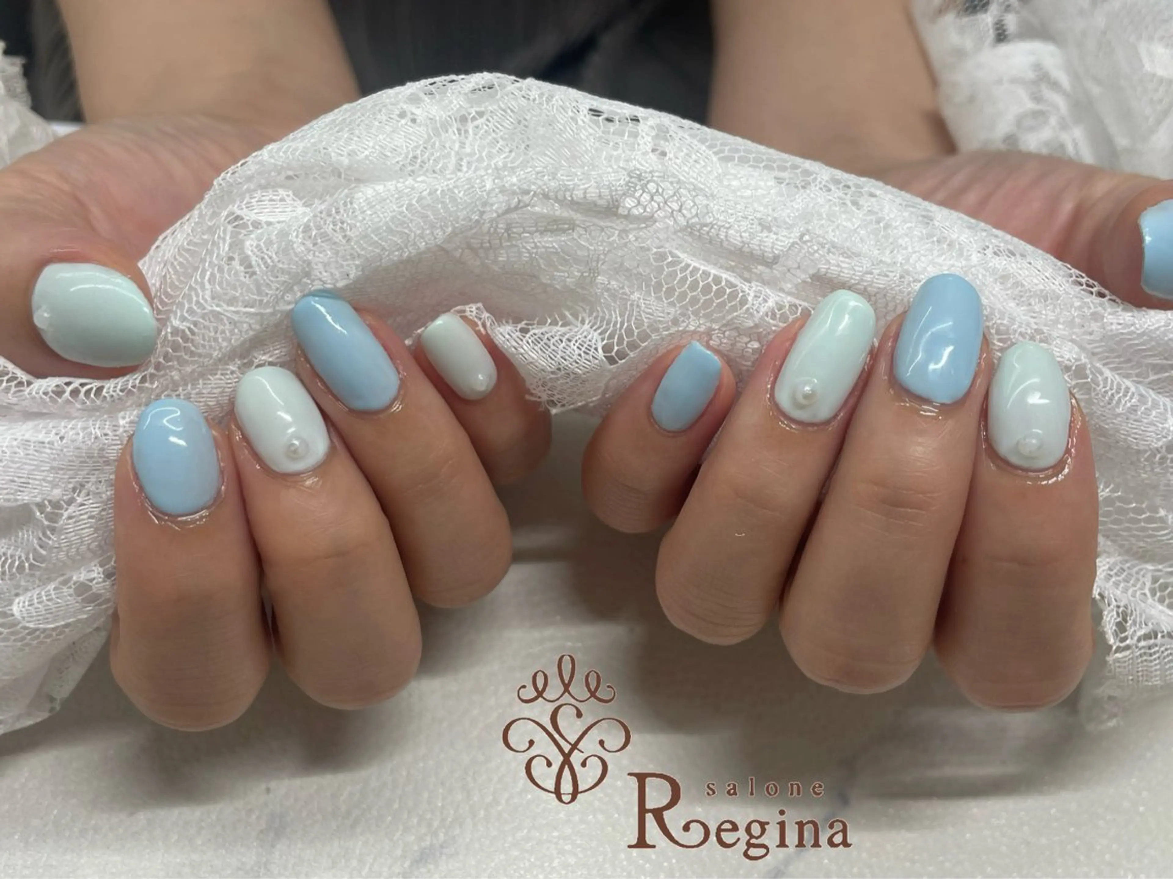 ネイル AYA Reginaのネイルデザイン