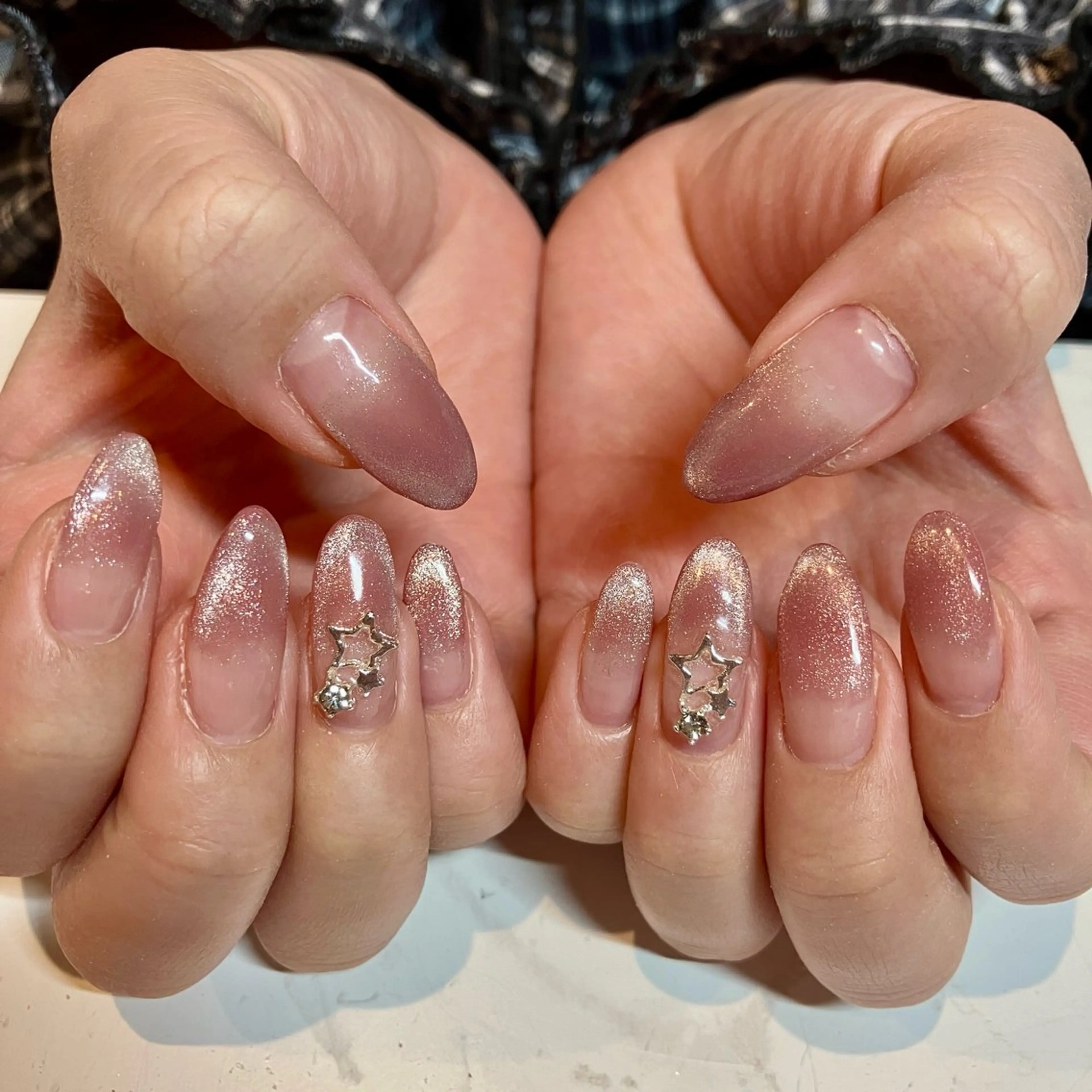 ネイル ジェルネイル マグネットネイル YURALINA sakiのネイルデザイン