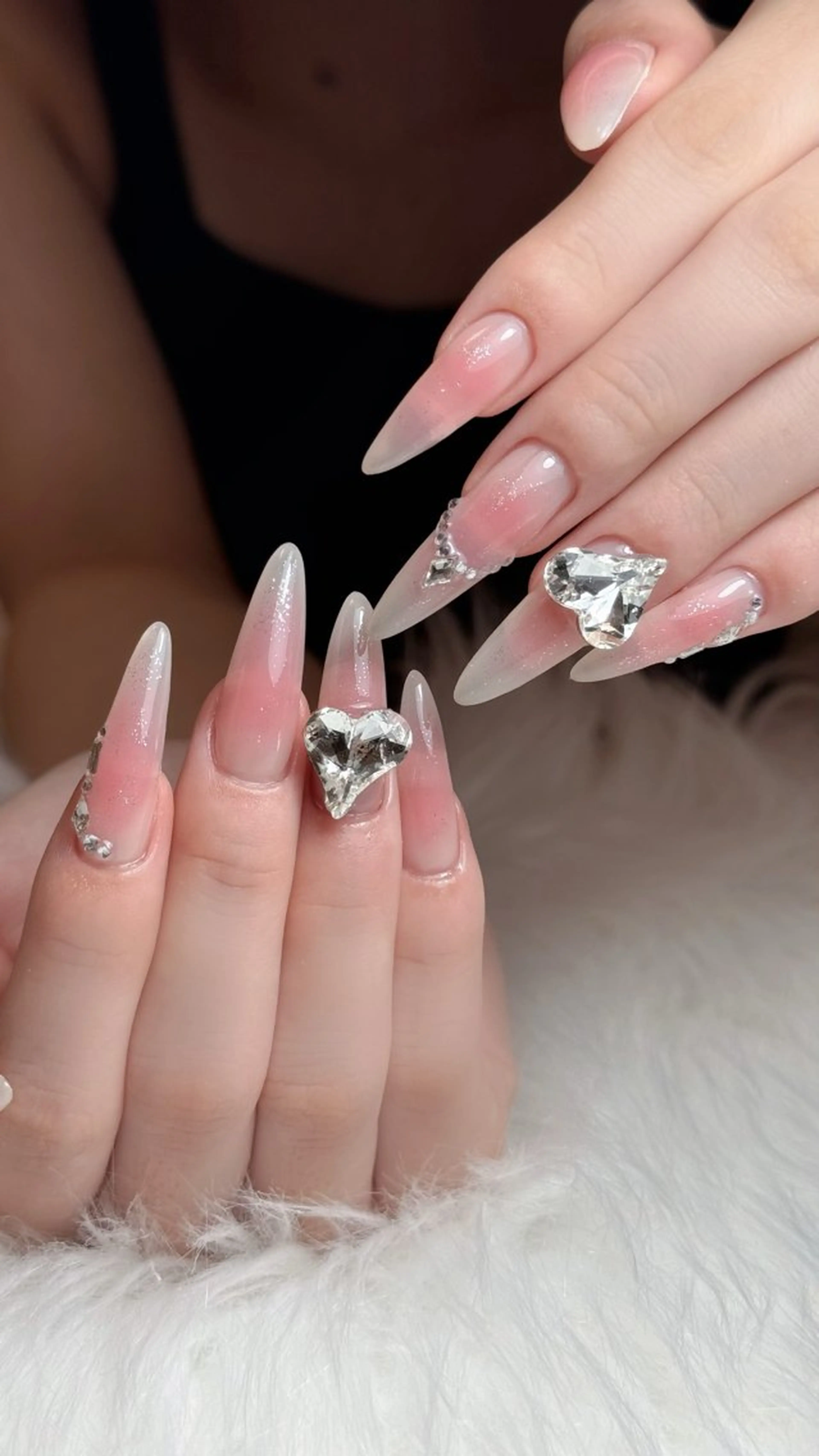 ネイル チークネイル マグネットネイル ピンク シンプルネイル ワンホンネイル nailsalon ChuColaのネイルデザイン