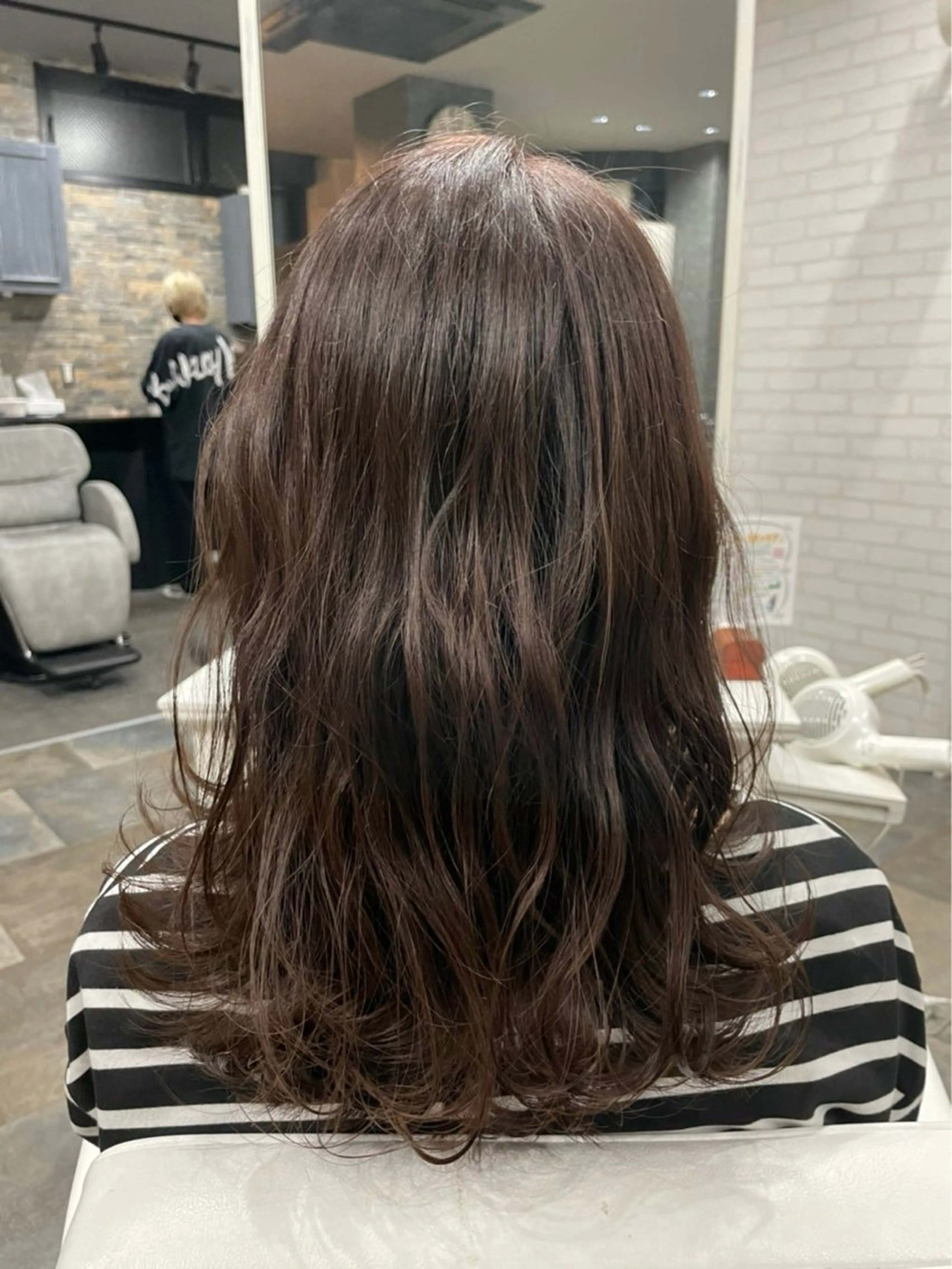 ミディアム ボブレイヤー ミディアムパーマ ミストバング ボブ ハイライト The Apartment of Solon Citta 船橋609所属・髪質改善/縮毛矯正/ 美髪/個室/ハラのヘアスタイル