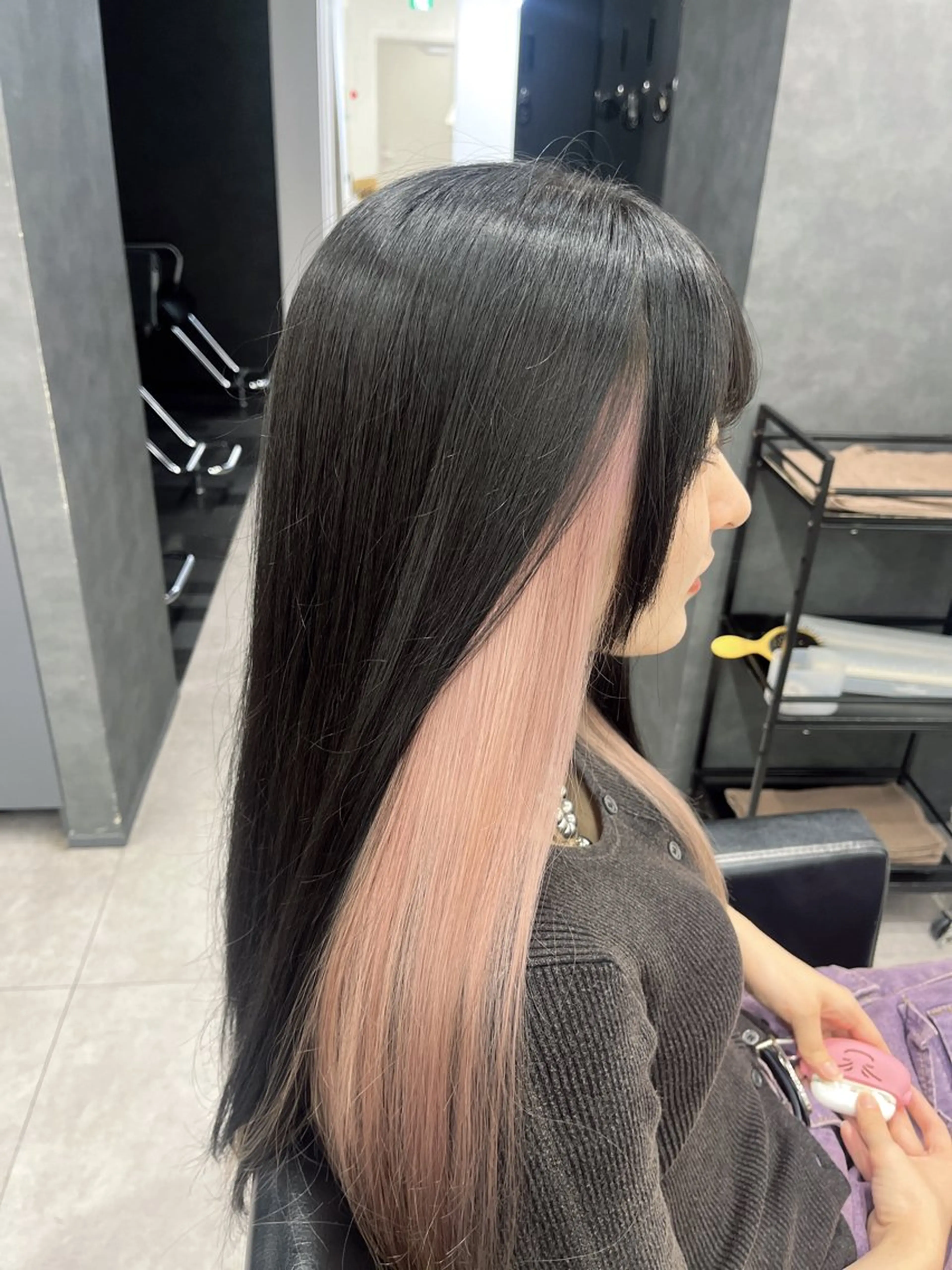 カラー ブリーチ やまもと ここのヘアスタイル