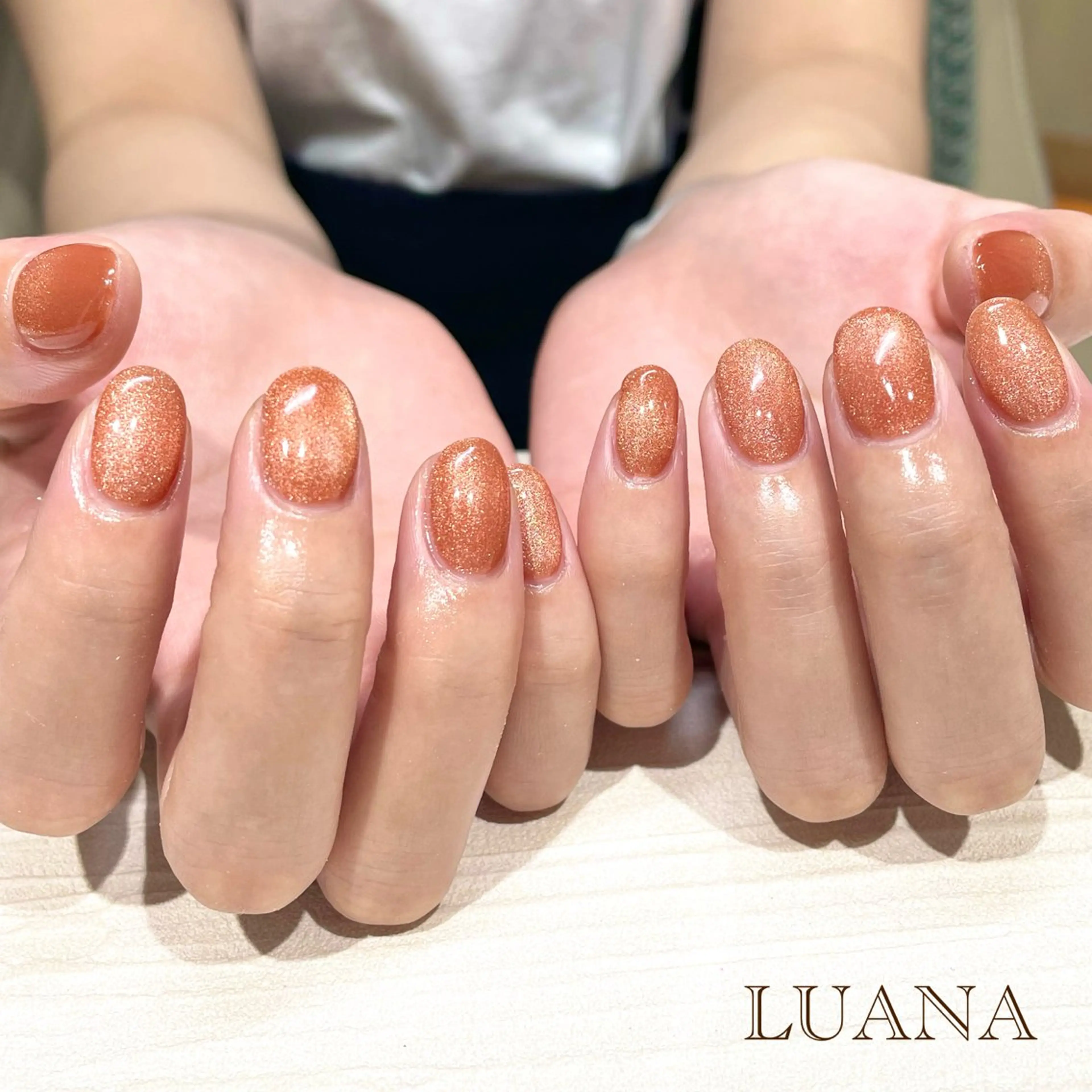ミディアム LUANA 〜Eyelash&Nail〜所属・長崎 真帆のネイルデザイン