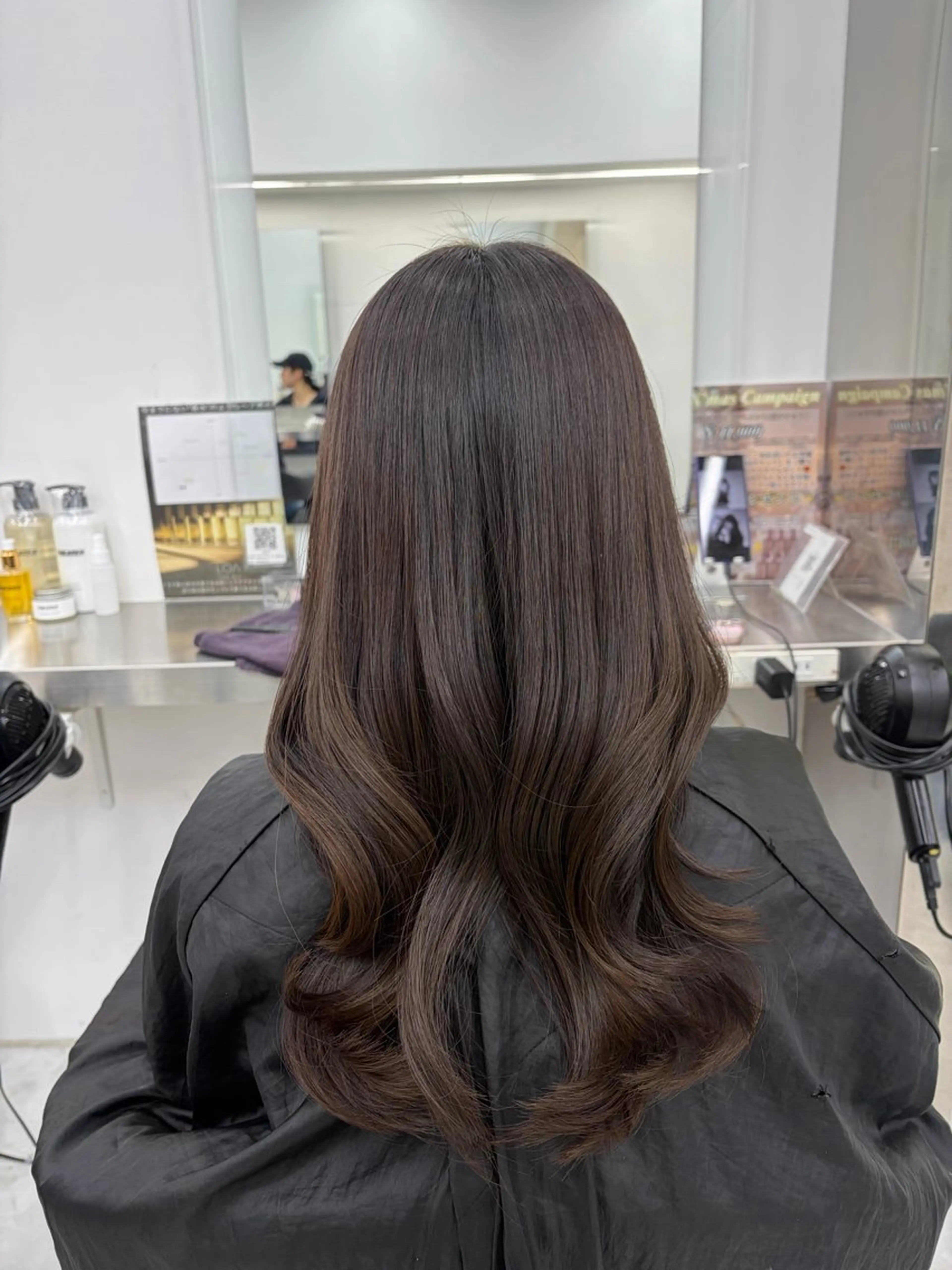 ロング 艶髪ハイトーンカラー 渋谷🎀ririkaのヘアスタイル