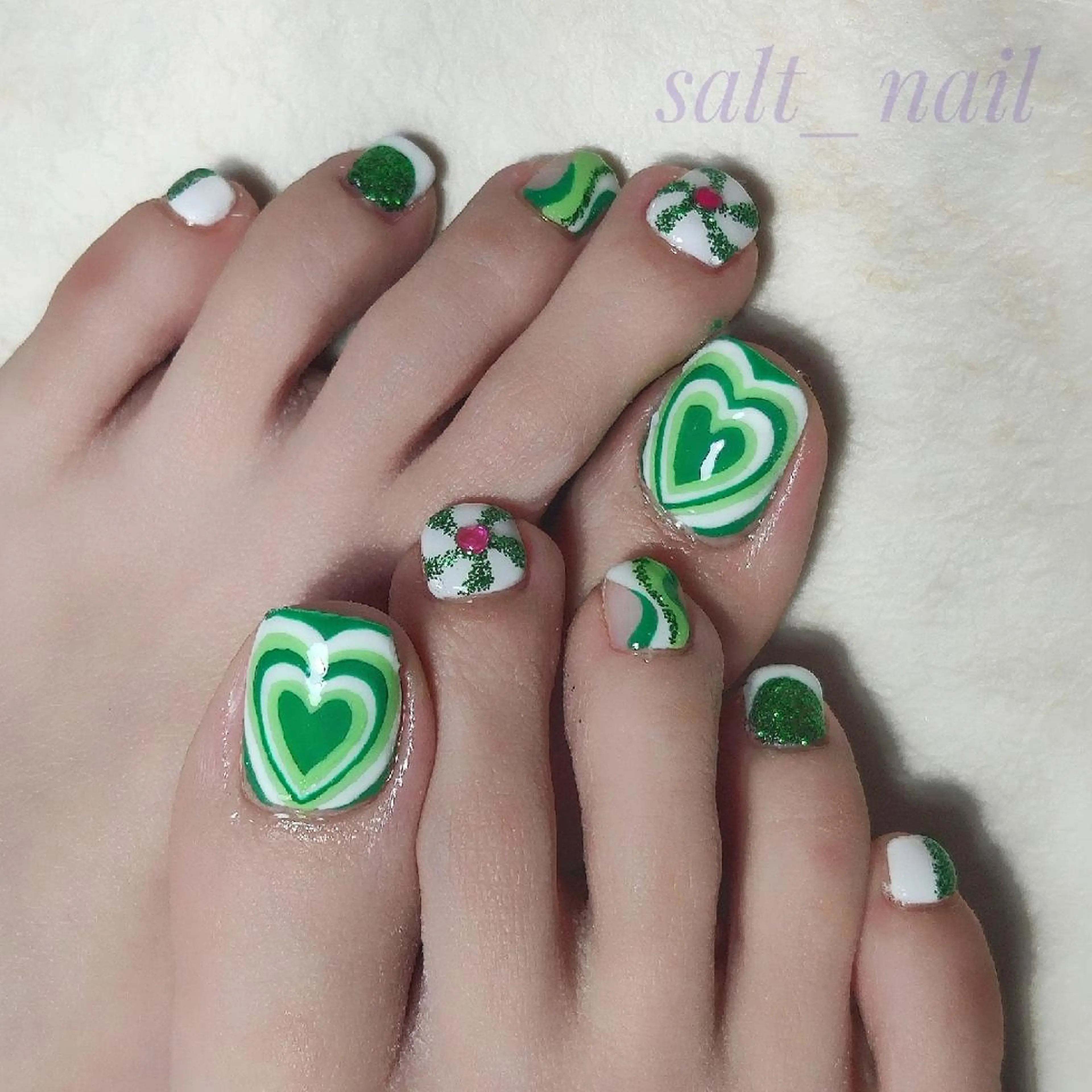 ネイル ハート フットネイル 個人サロン saltnailのネイルデザイン