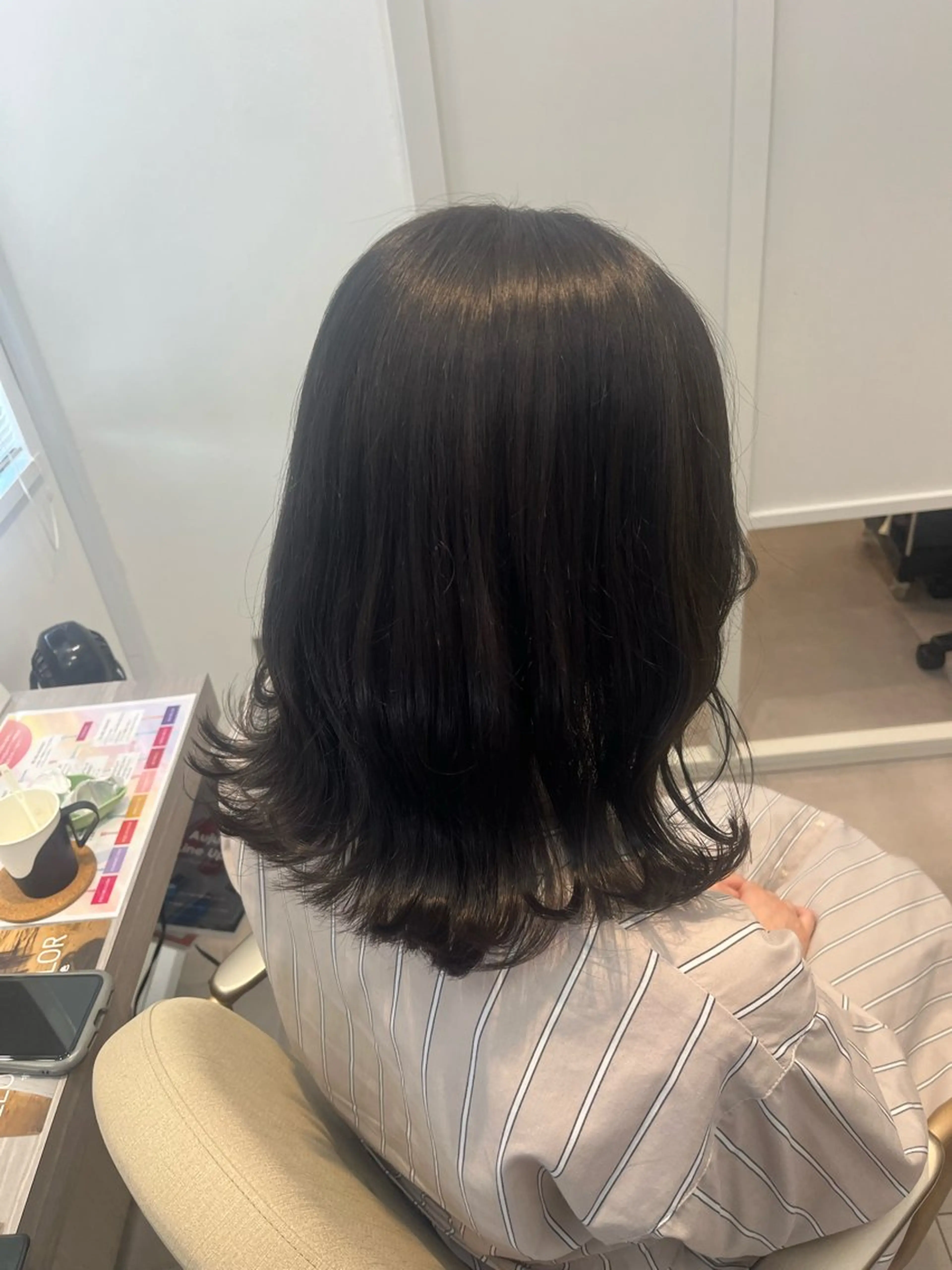 ミディアム カラー みう/仙台/暖色/ 艶髪/顔周りカット/のヘアスタイル