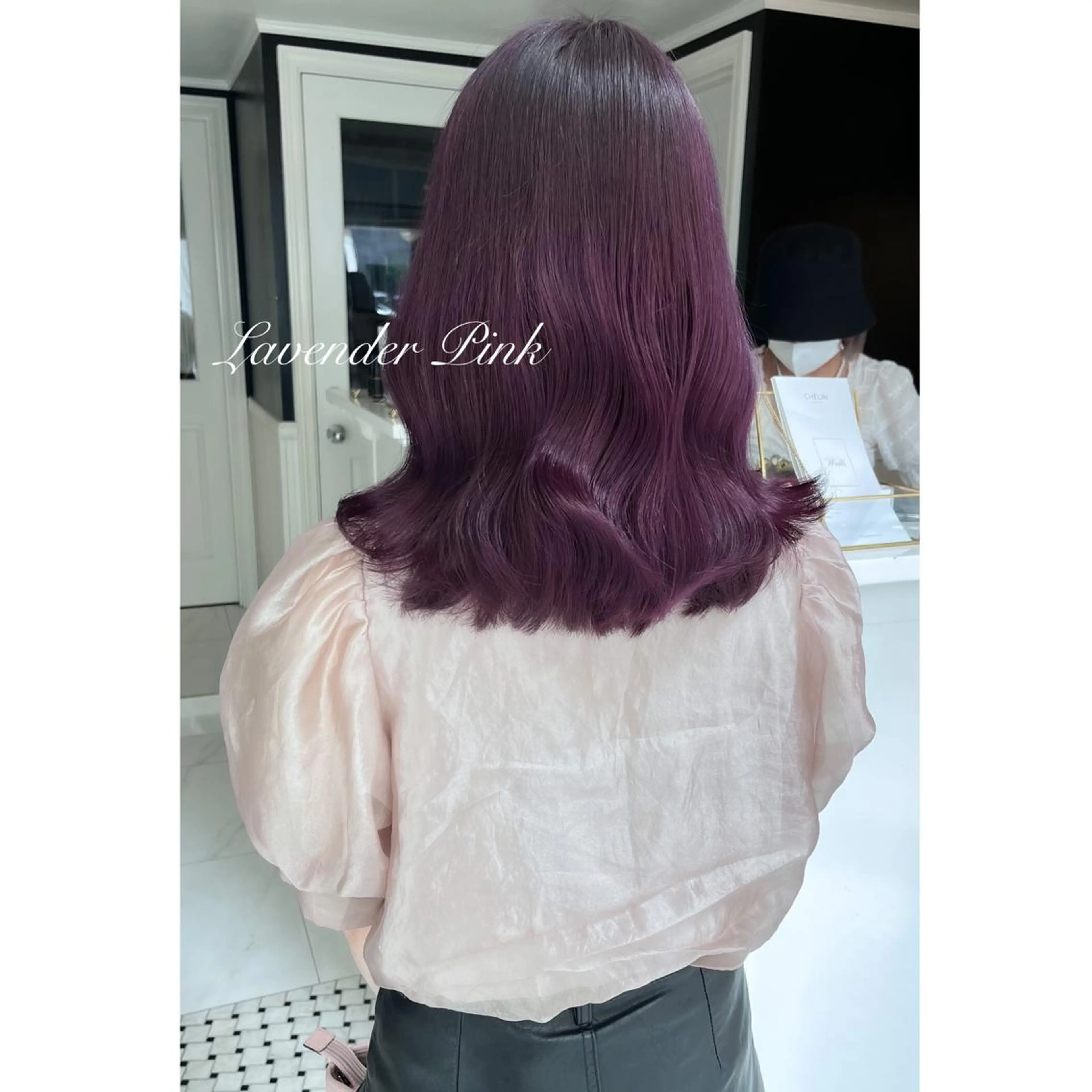 セミロング カラー ブリーチ ヘアカラー LOTTA CUCCI所属・miyu /トレンド カラー×艶髪のヘアスタイル