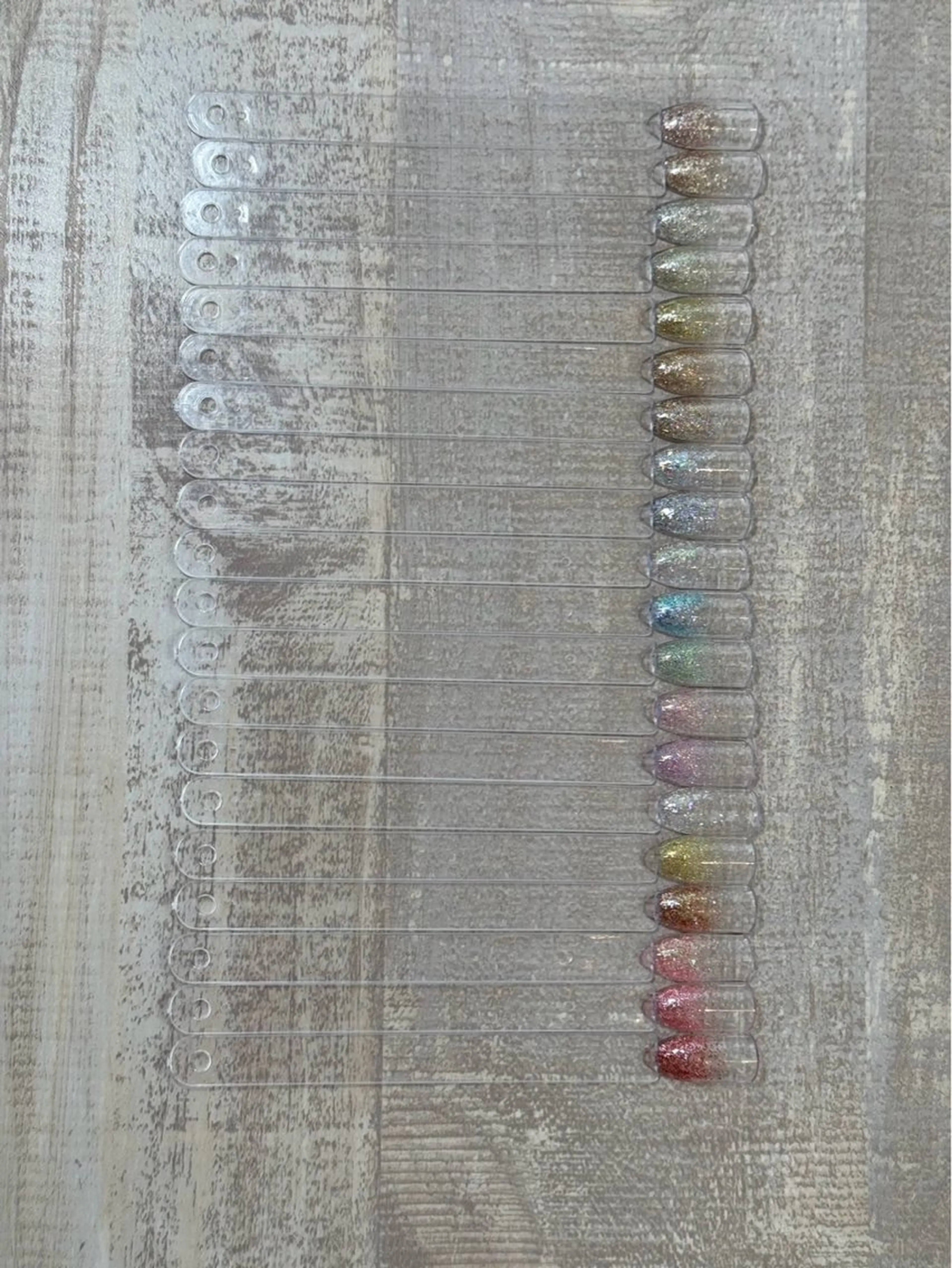 ネイル ラメ(グリッター) ラメグラデーション Amoureuse Akiのネイルデザイン