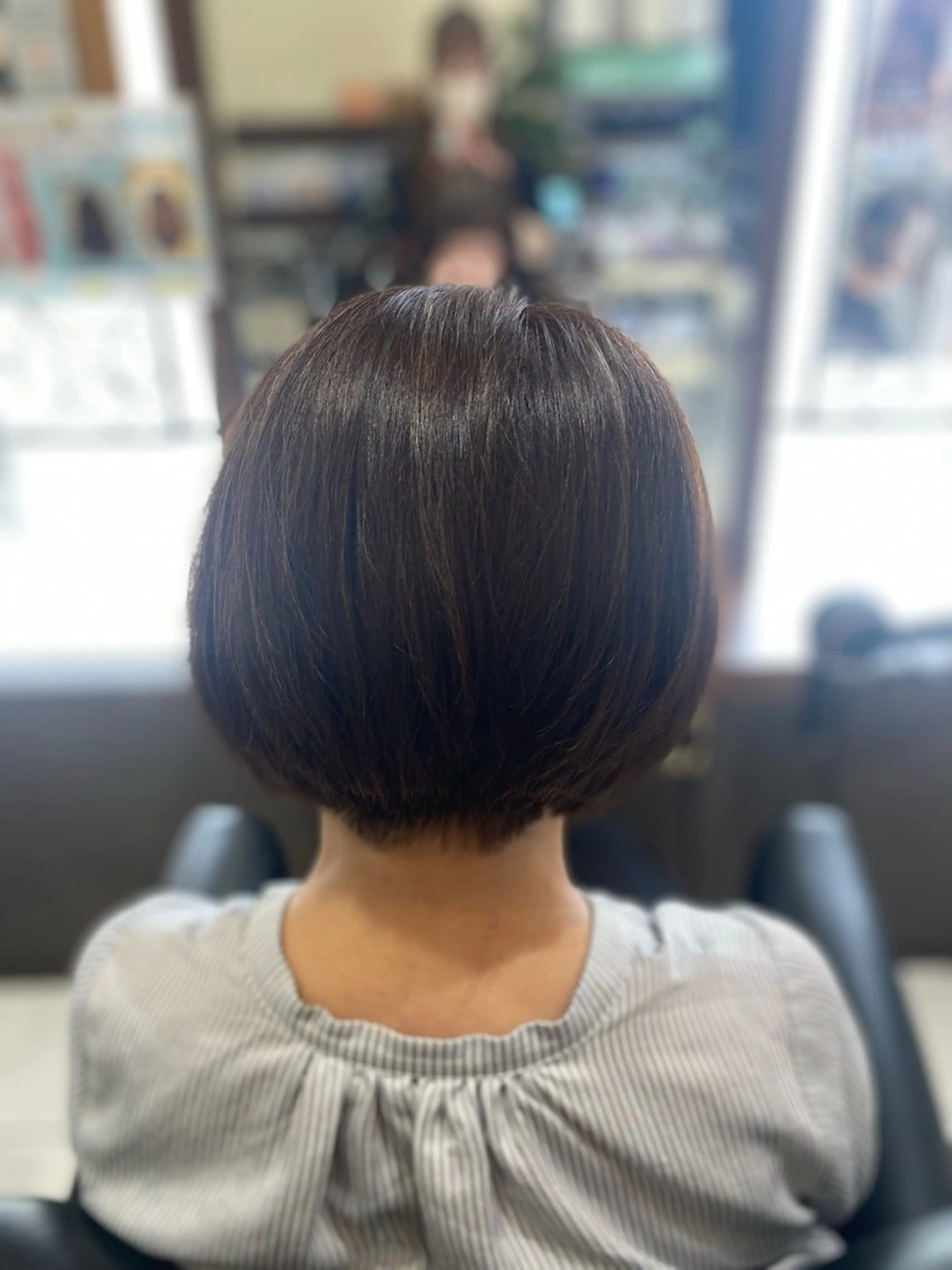 ショート カラー ショートボブ ボブ ショートヘア カット ヘアカラー トリートメント Aphrodite 横手 亜紀のヘアスタイル