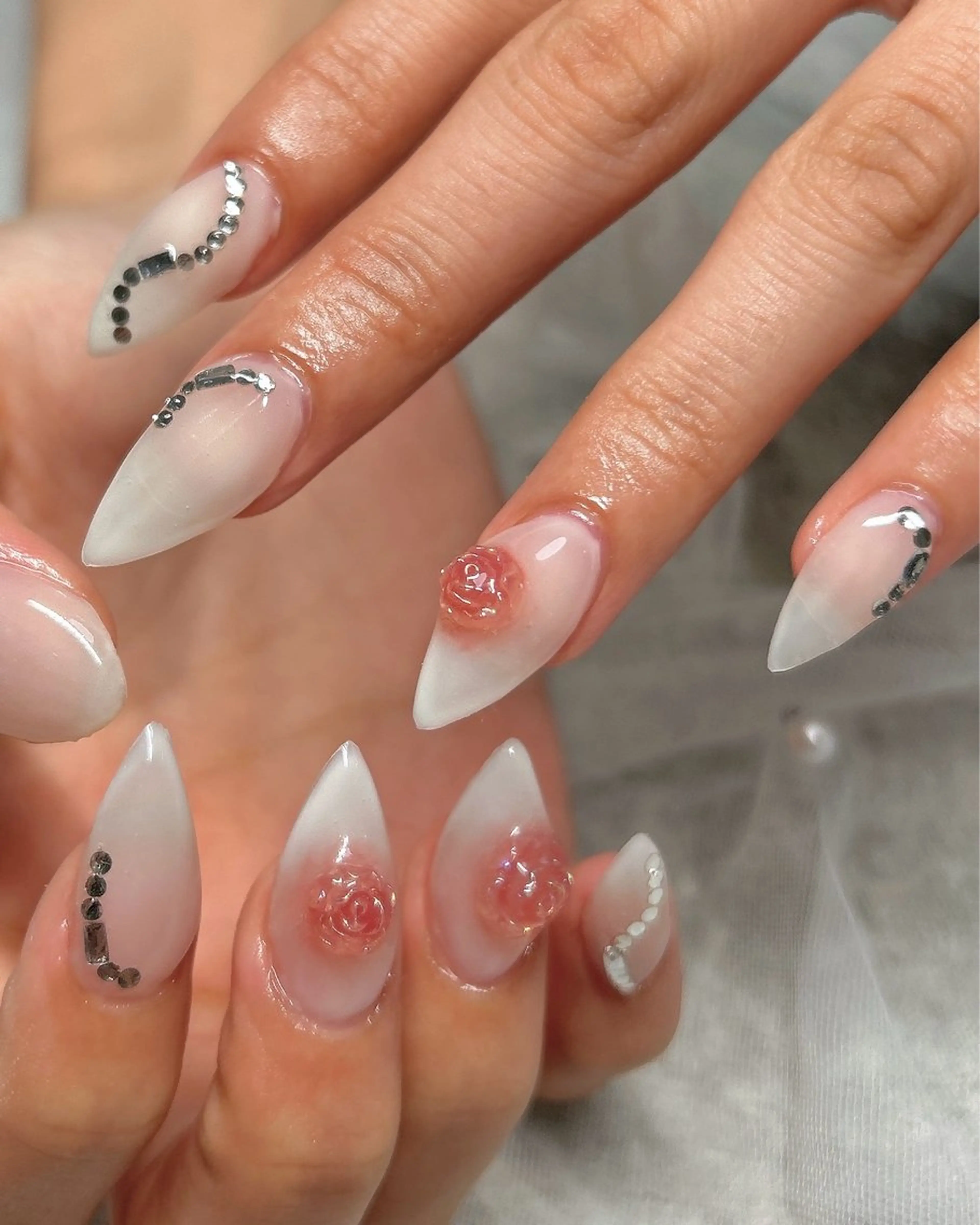 ネイル アートネイル ストーンネイル ハンドネイル ten nail salon　かえでのネイルデザイン