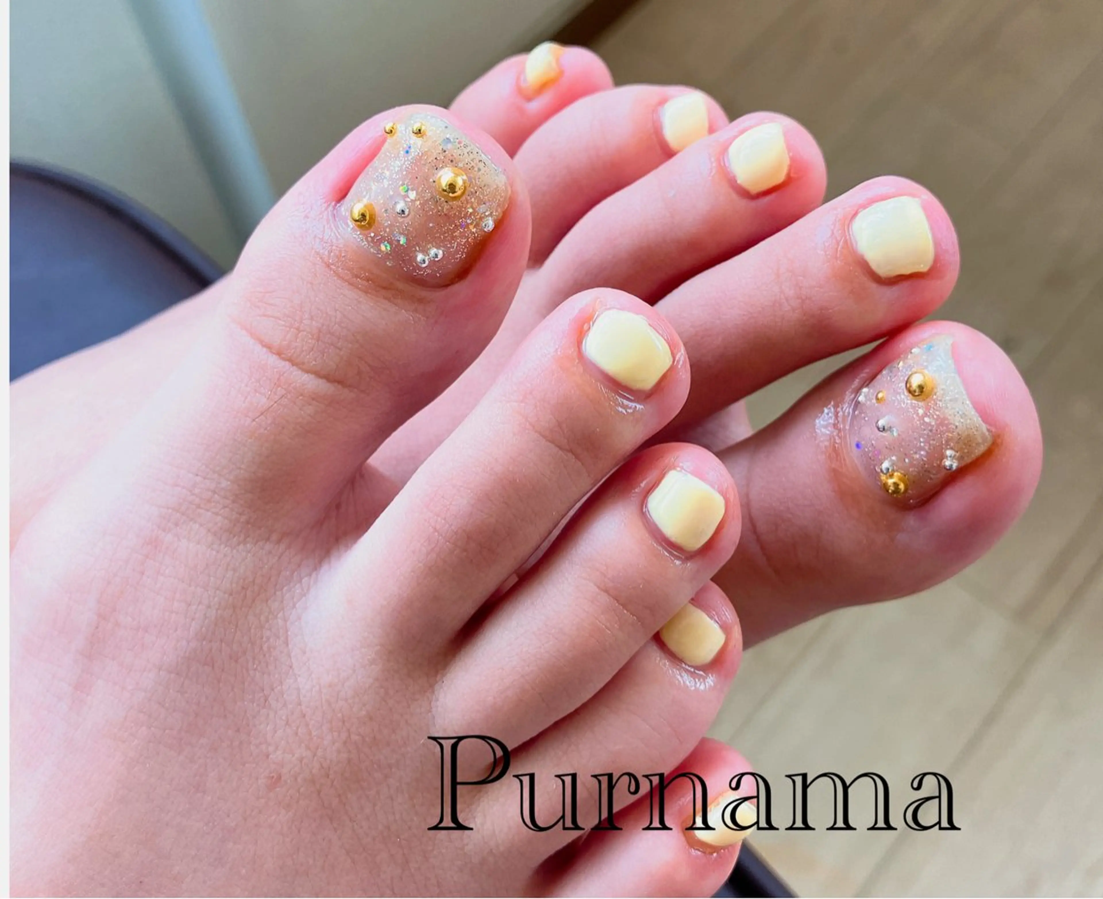 ワンカラー＋アート1本ずつ(オフ無し)の写真