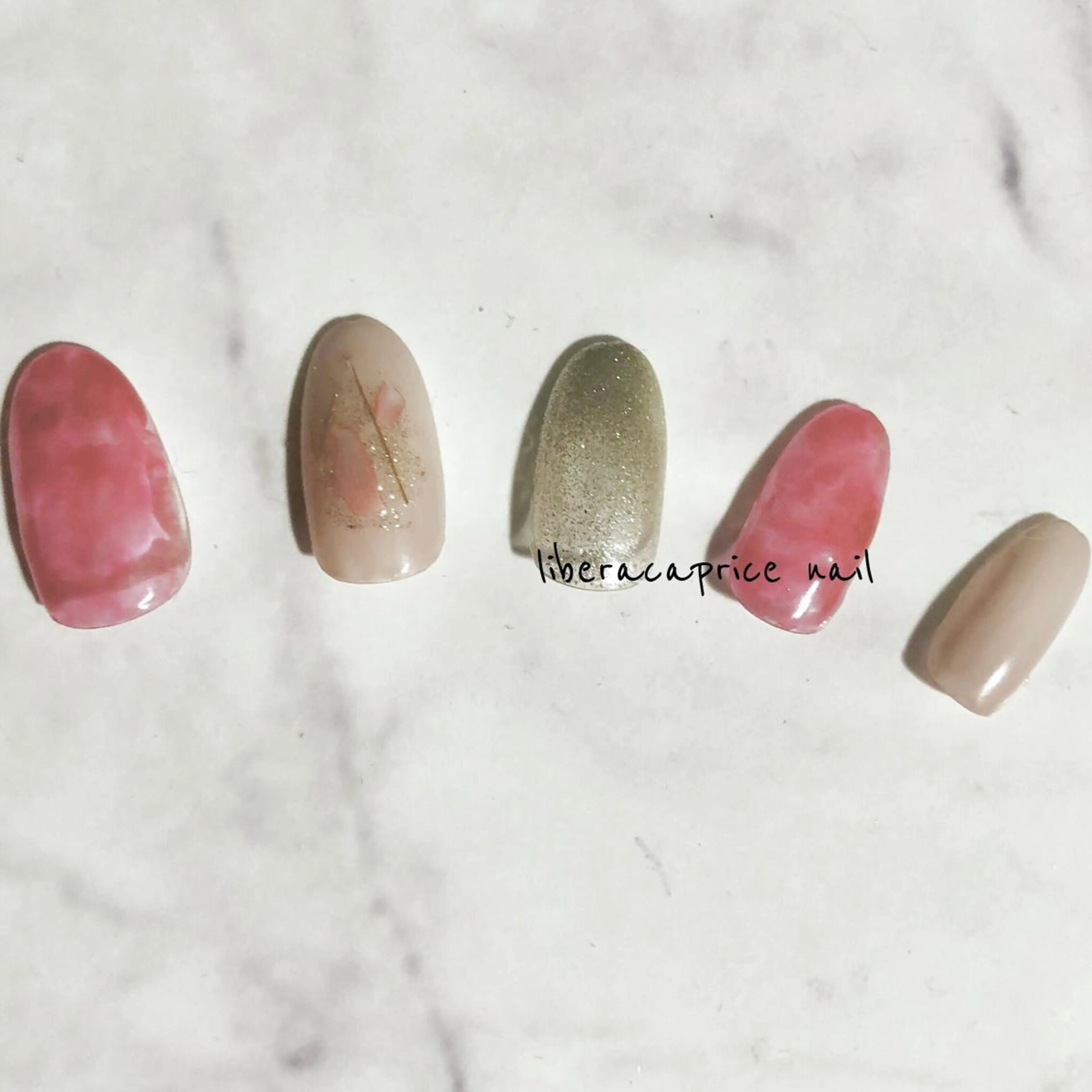 ネイル プライベートサロン a.b.f.dのネイルデザイン