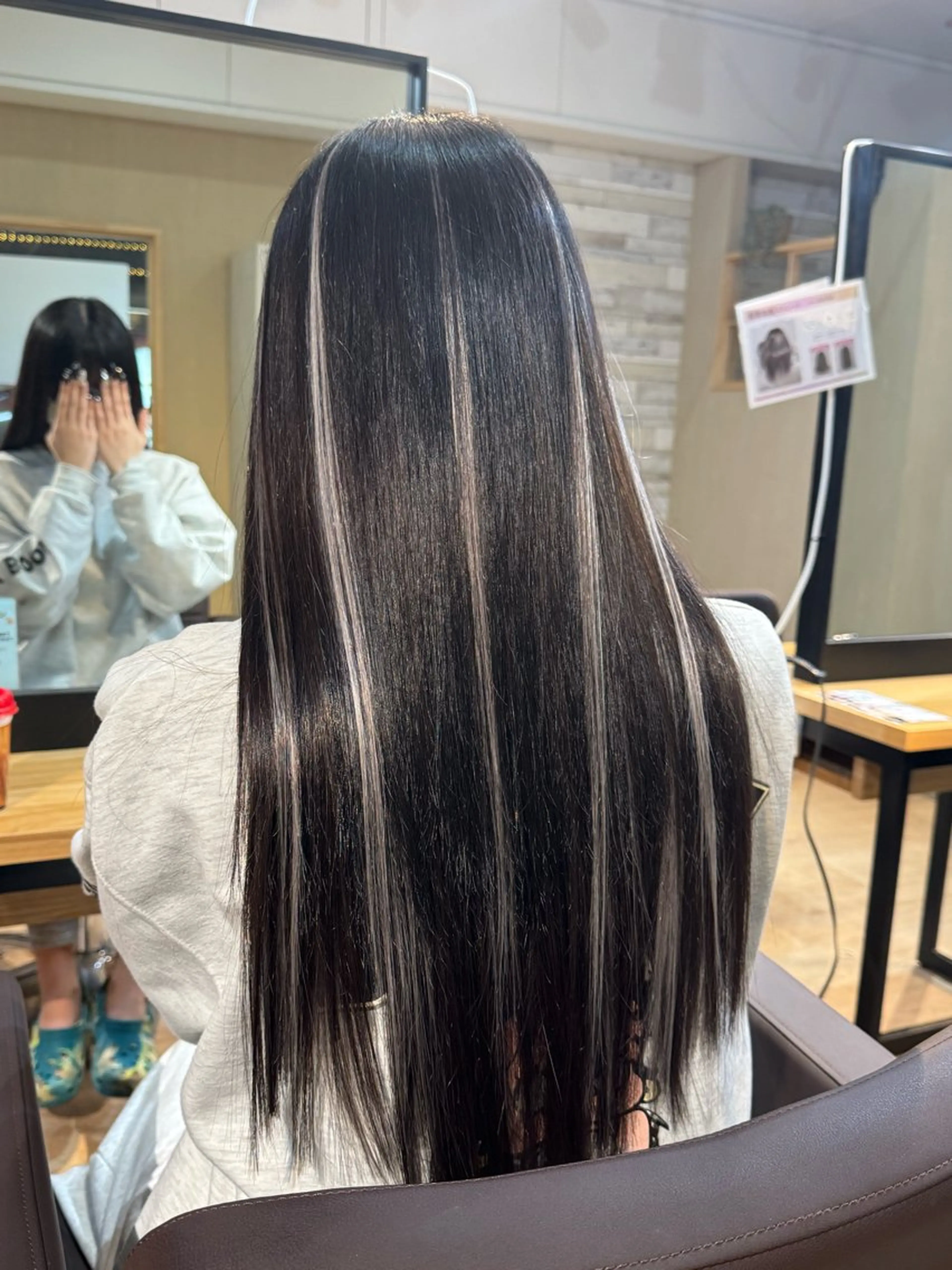 【韓国風】シールエクステ80枚＋aujuaトリートメントの写真