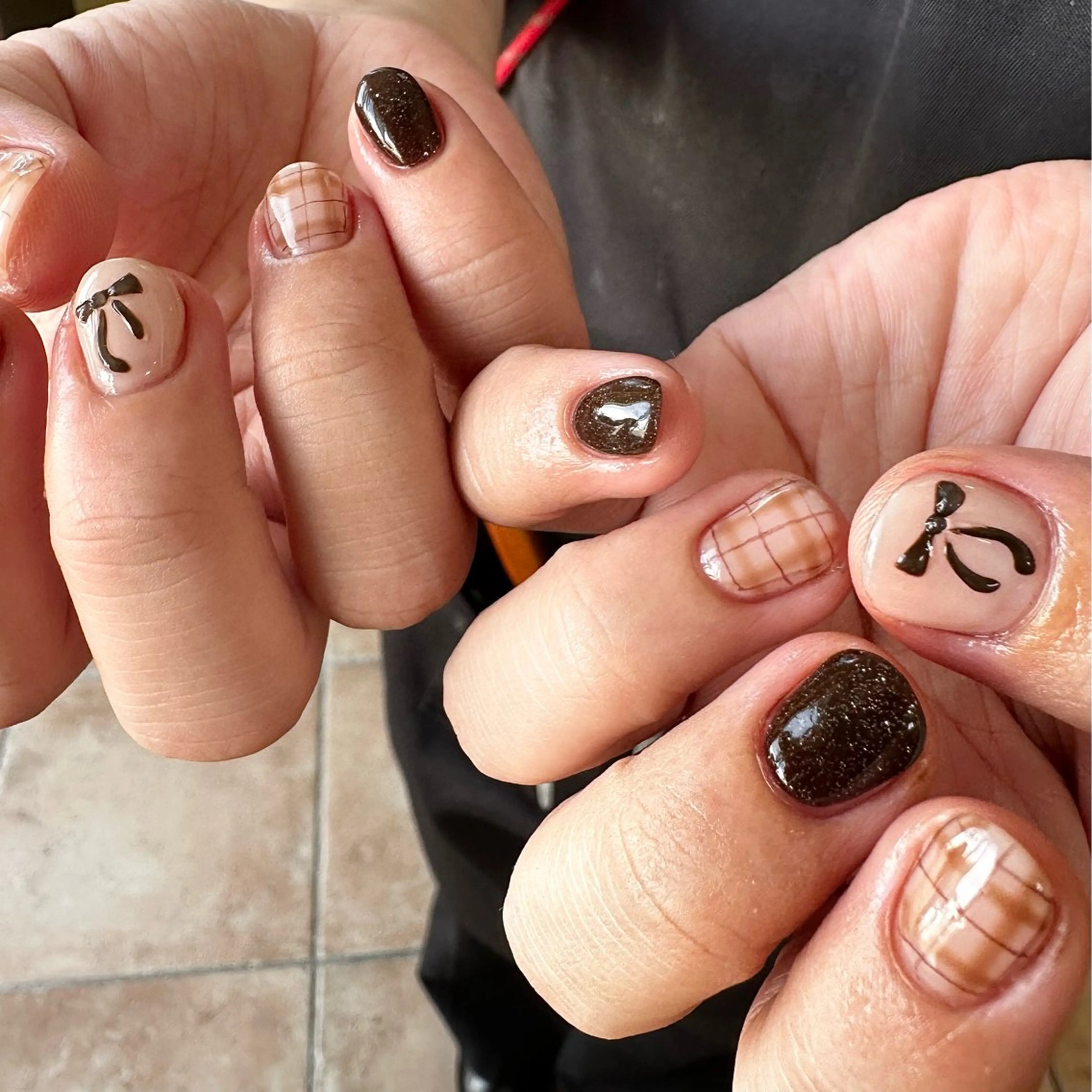 ネイル 椎葉 麻里矢のネイルデザイン