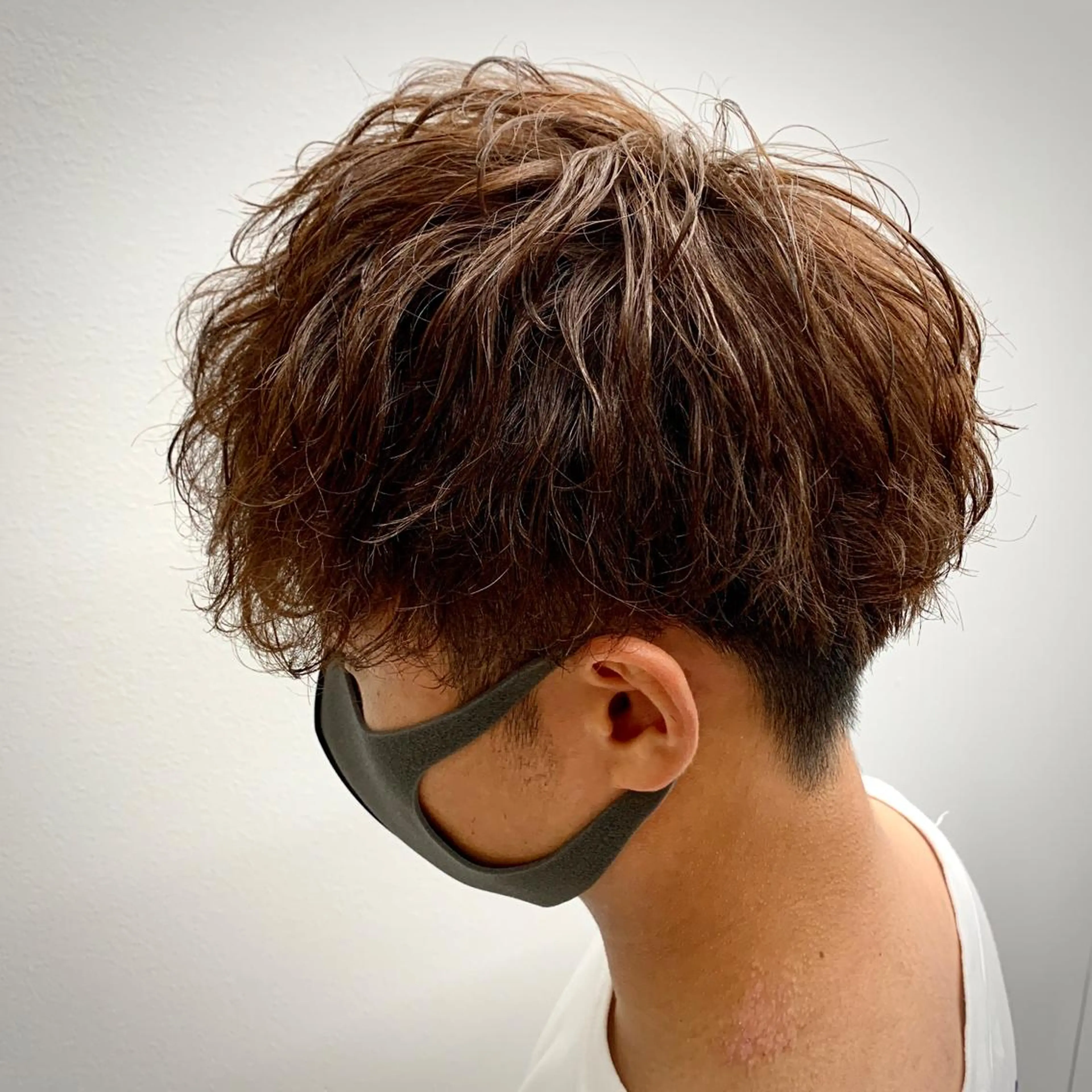 メンズ メンズハイライト メンズパーマ メンズ特化美容師/ 新井　洸太のヘアスタイル