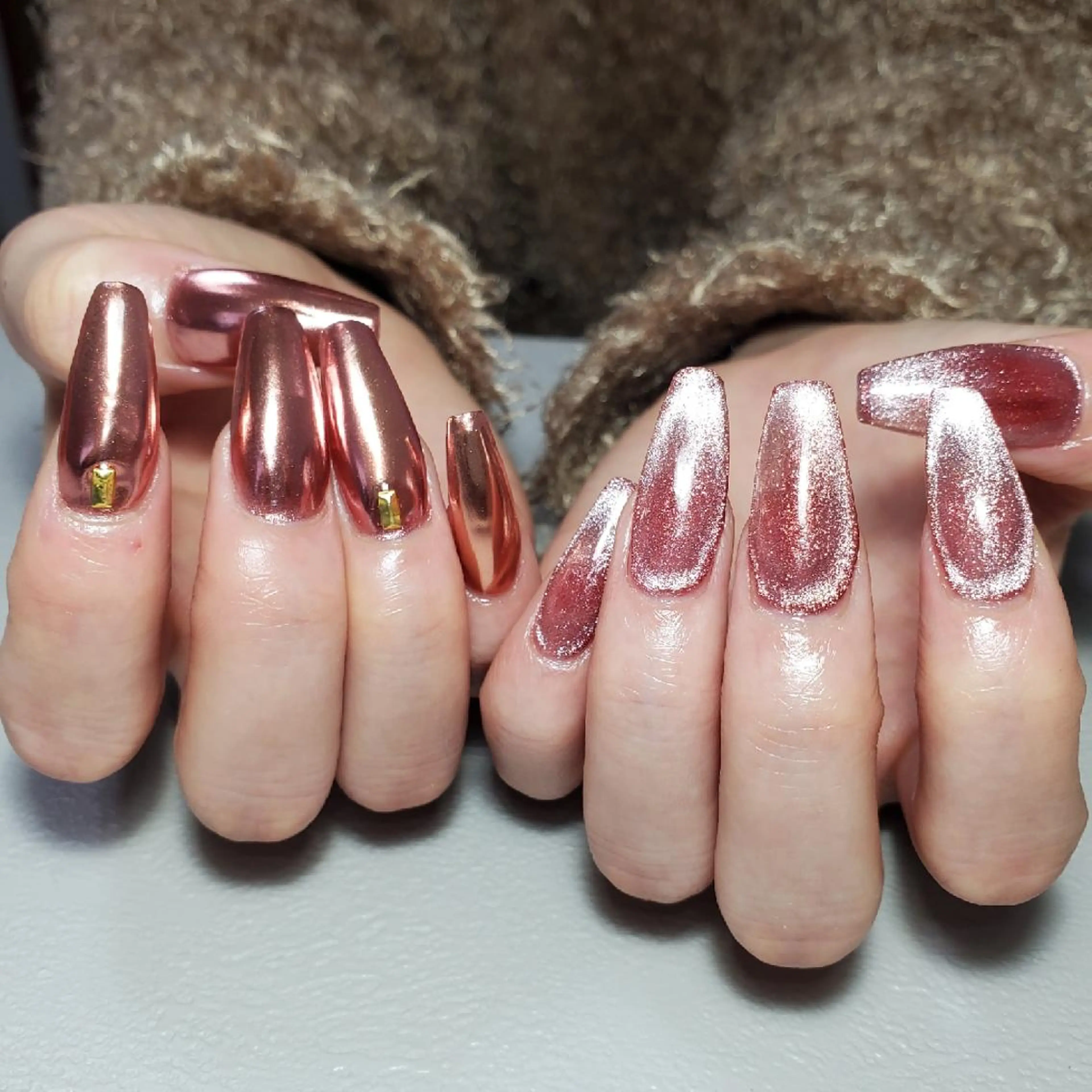 ネイル ミラーネイル ハンドネイル nailroom‪ sb‪‪𓈒𓂂𓏸のネイルデザイン