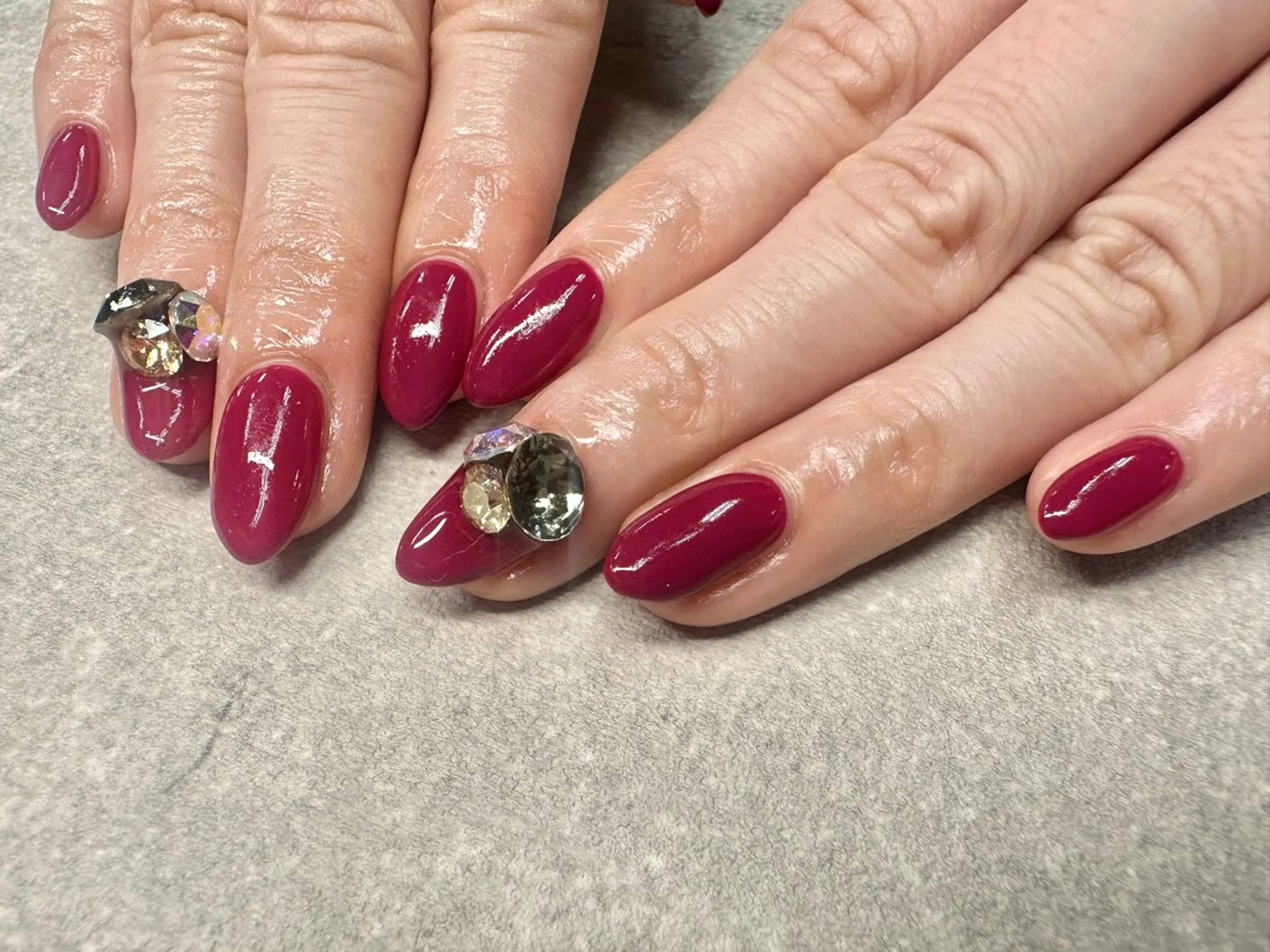 ネイル フットネイル フレンチネイル グラデーション キラキラネイル 韓国ネイル ハンドネイル 高多 瑠美のネイルデザイン